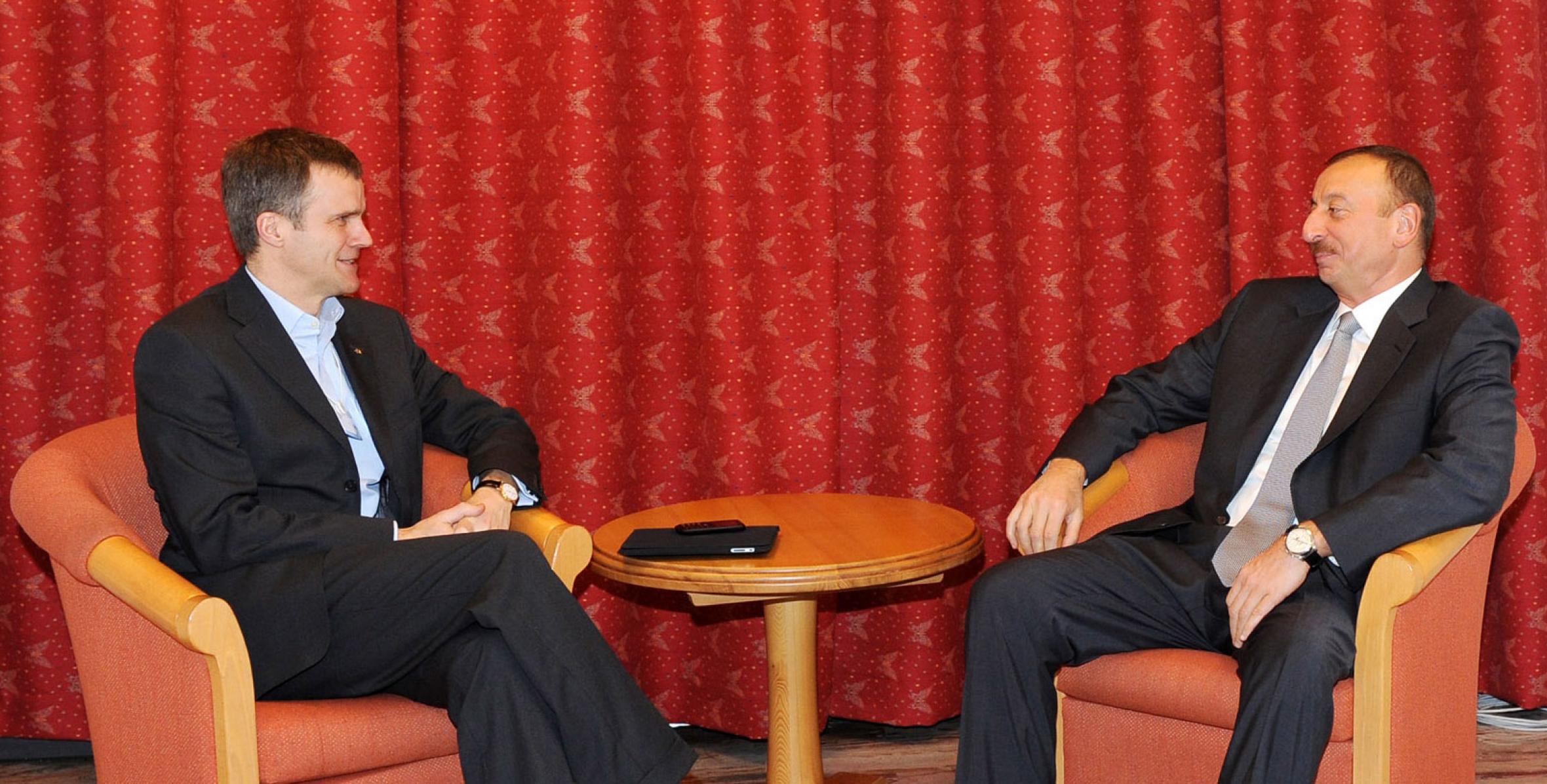 Ильхам Алиев встретился с президентом и генеральным исполнительным директором компании Statoil ASA Хельге Лундом