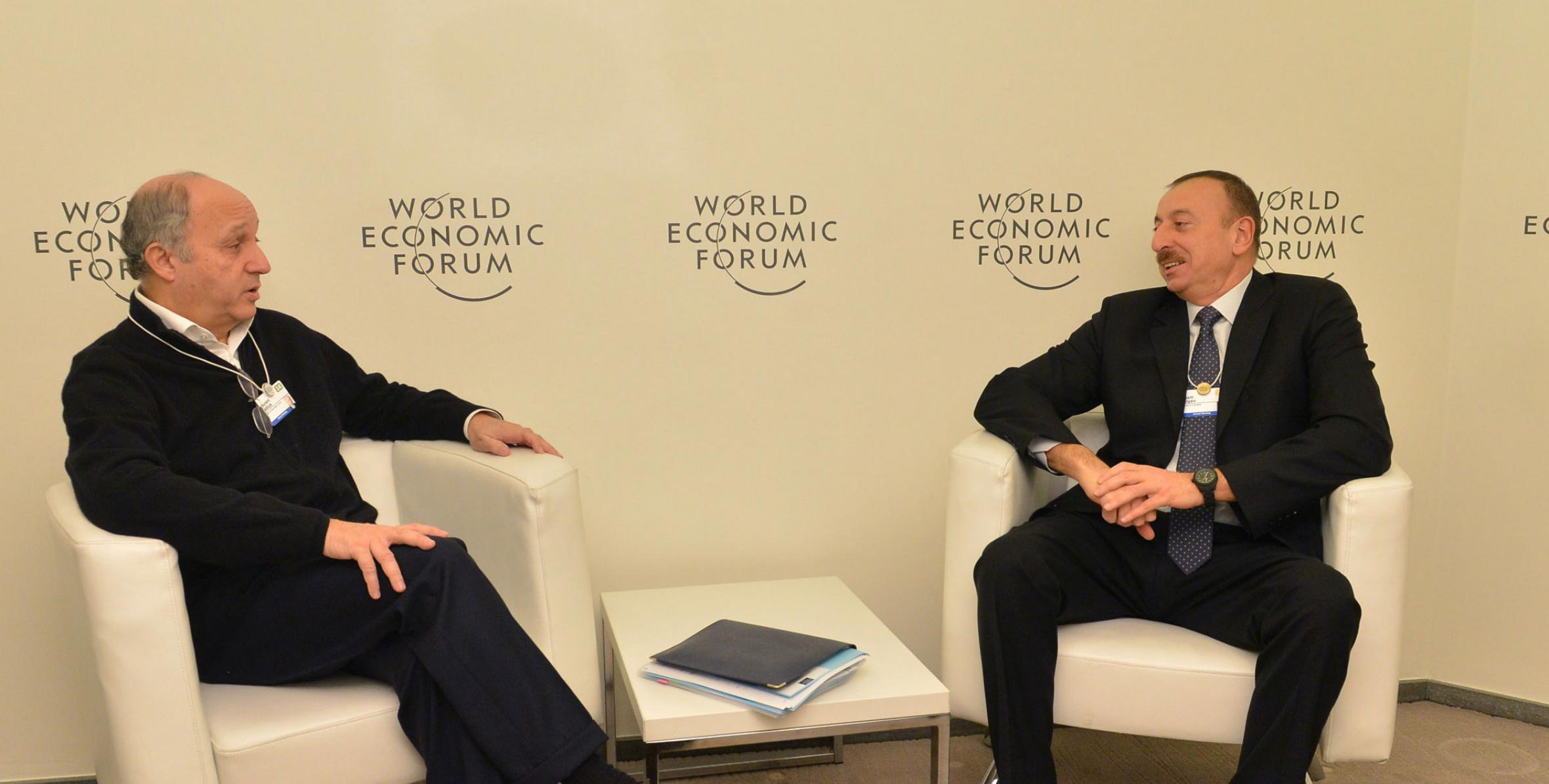 Ильхам Алиев встретился с министром иностранных дел Франции Лораном Фабиусом