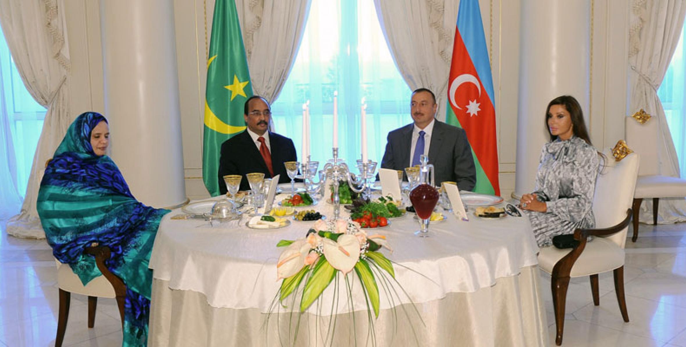 An official dinner was organized in honor of Mauritanian President Mohamed Ould Abdel Aziz
