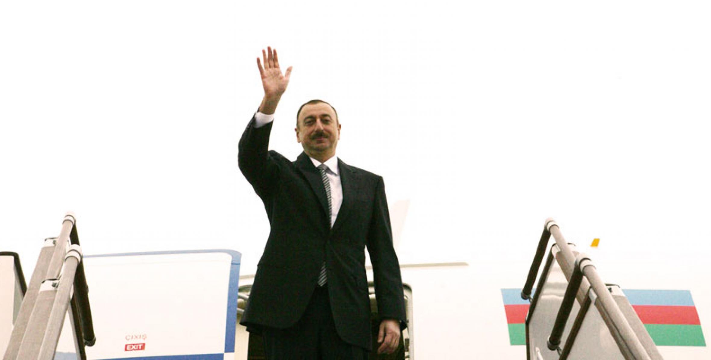 Ilham Aliyev left for a working visit to the Russian Federation