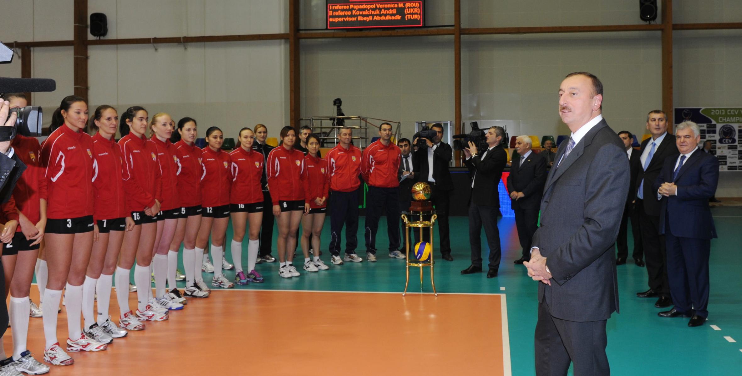 Ильхам Алиев принял участие в открытии административного здания, волейбольной площадки волейбольного клуба «Азерйол» и отеля «Азерйол»