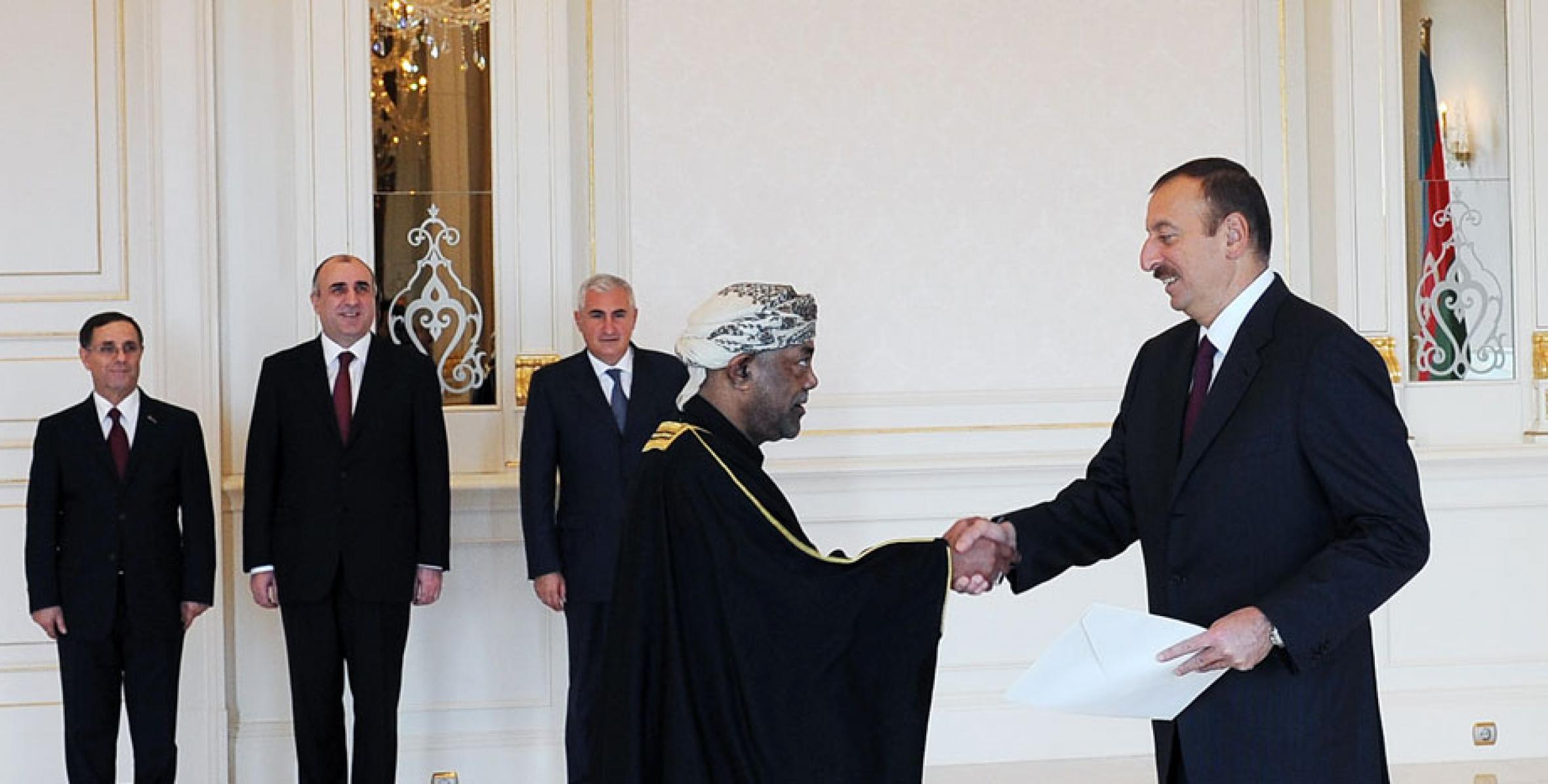 Ilham Aliyev received the credentials of newly-appointed ambassador of the Sultanate of Oman