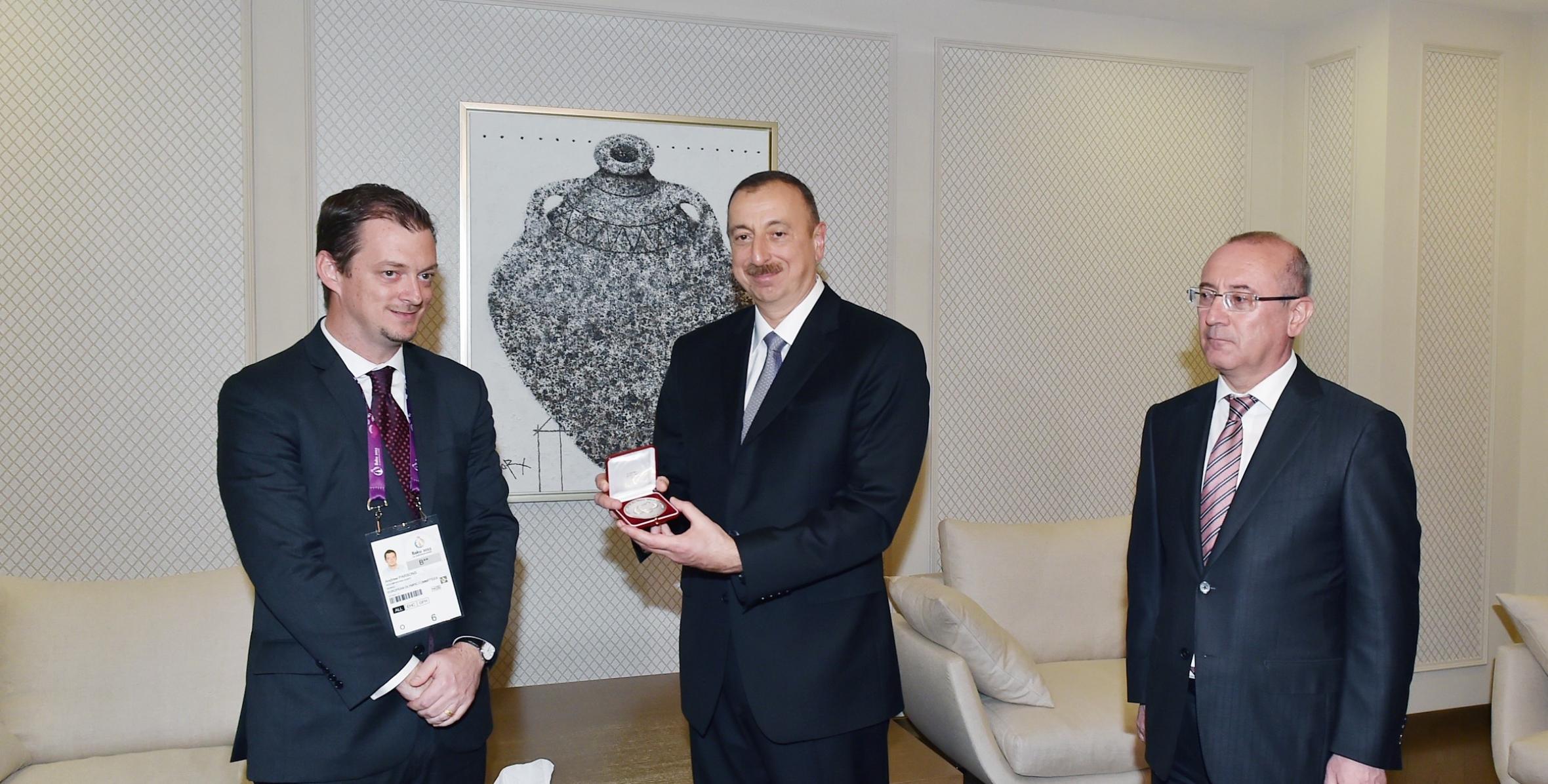 Ilham Aliyev was presented with Paralympic Honour award and a special keepsake of the International Paralympic Committee