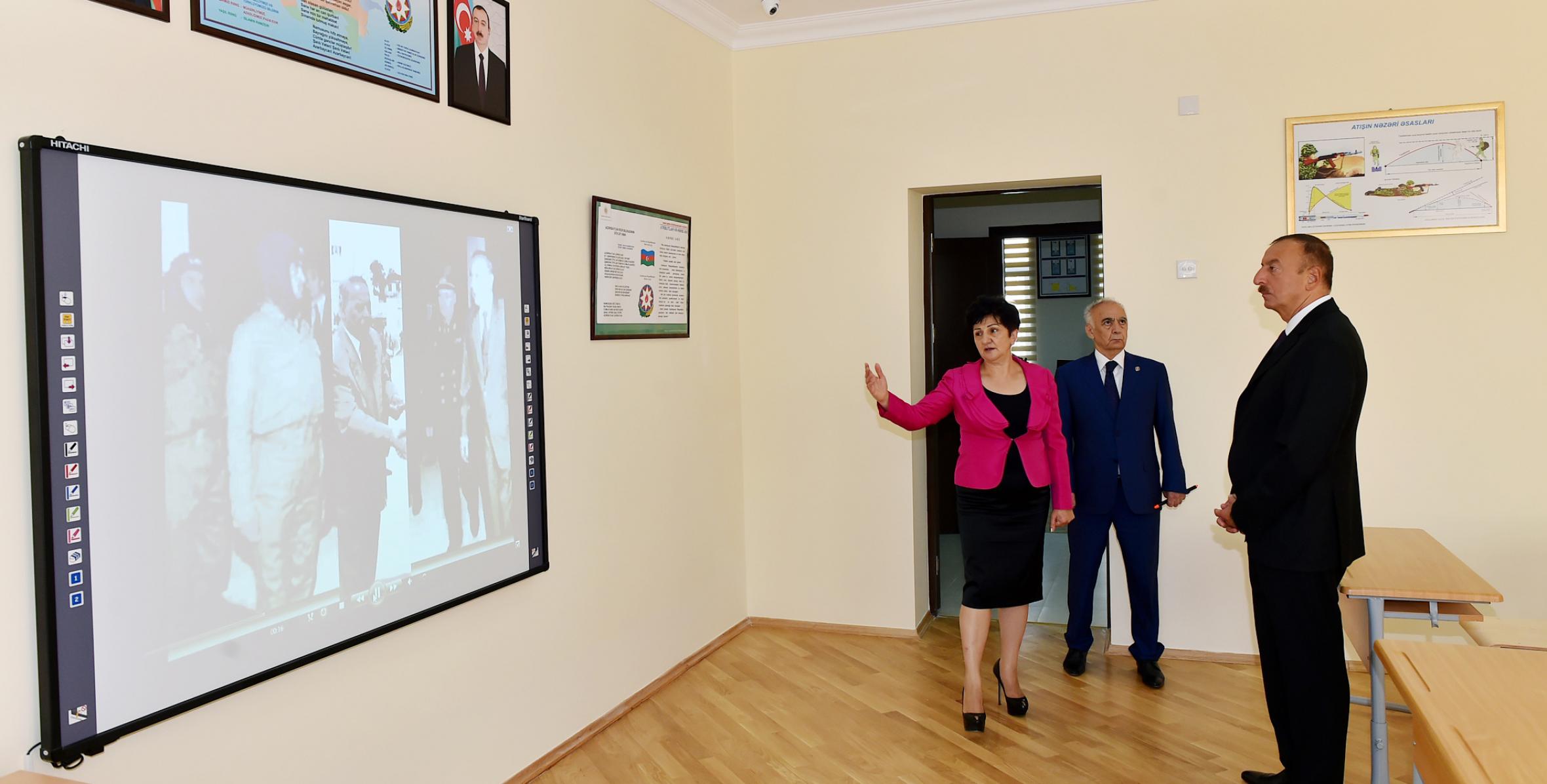 Ильхам Алиев  ознакомился с  условиями, созданными в средней школе номер 189-190 Сабаильского района Баку