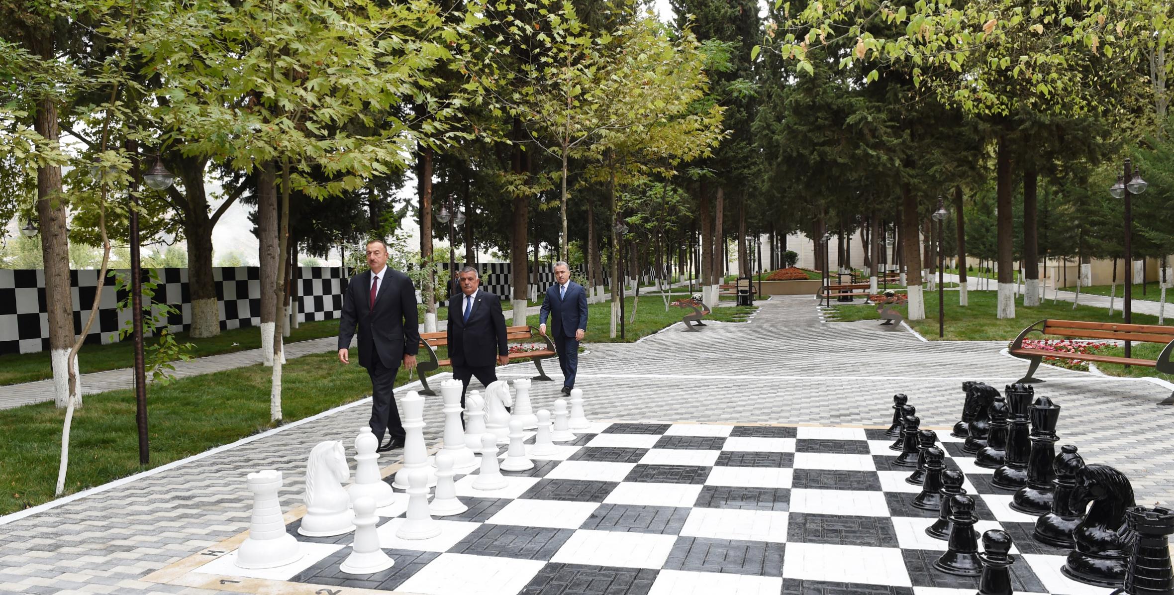 Ильхам Алиев принял участие в открытии после реконструкции Шахматной школы в Агсу
