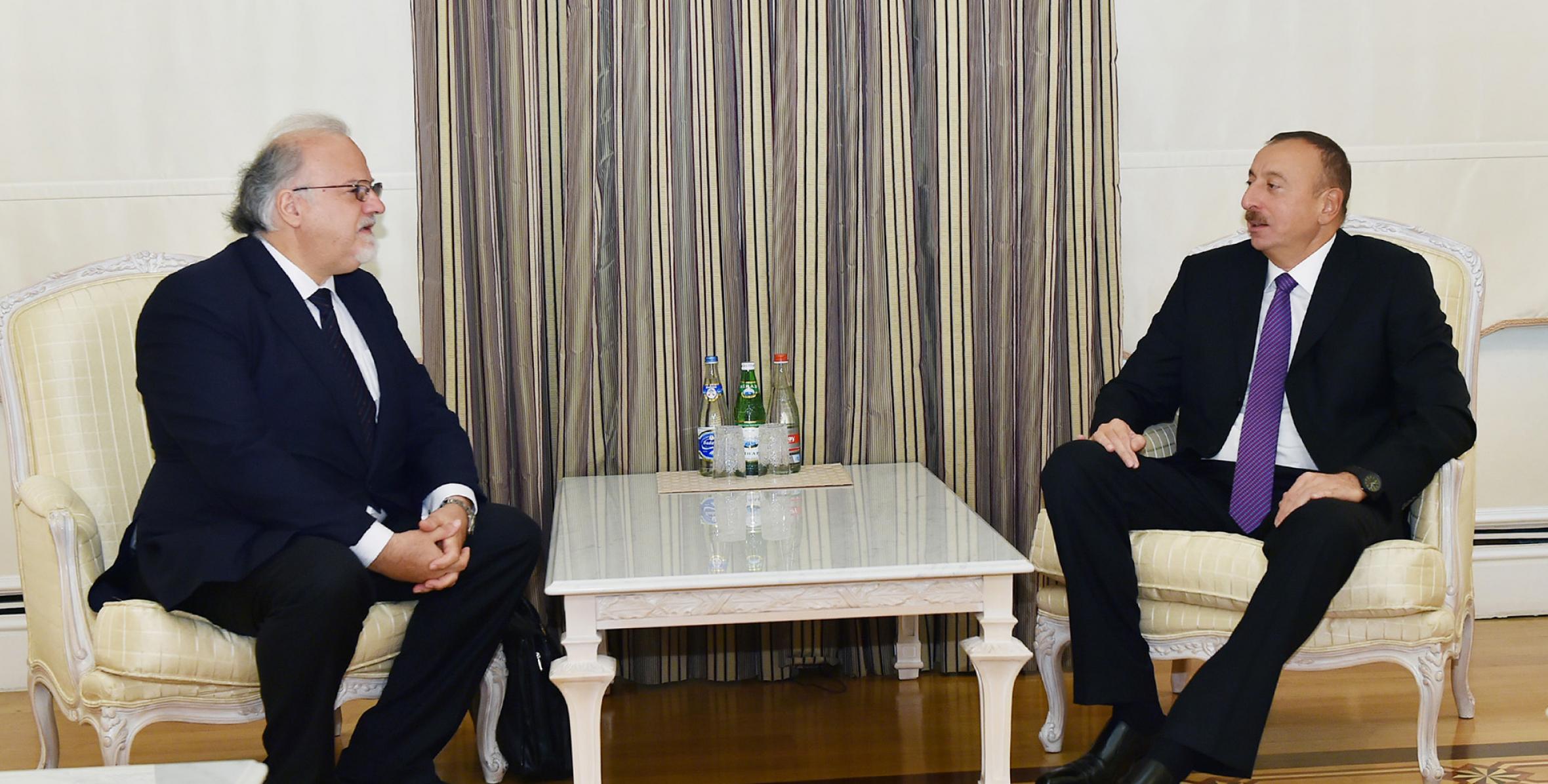 Ilham Aliyev received the outgoing French Ambassador