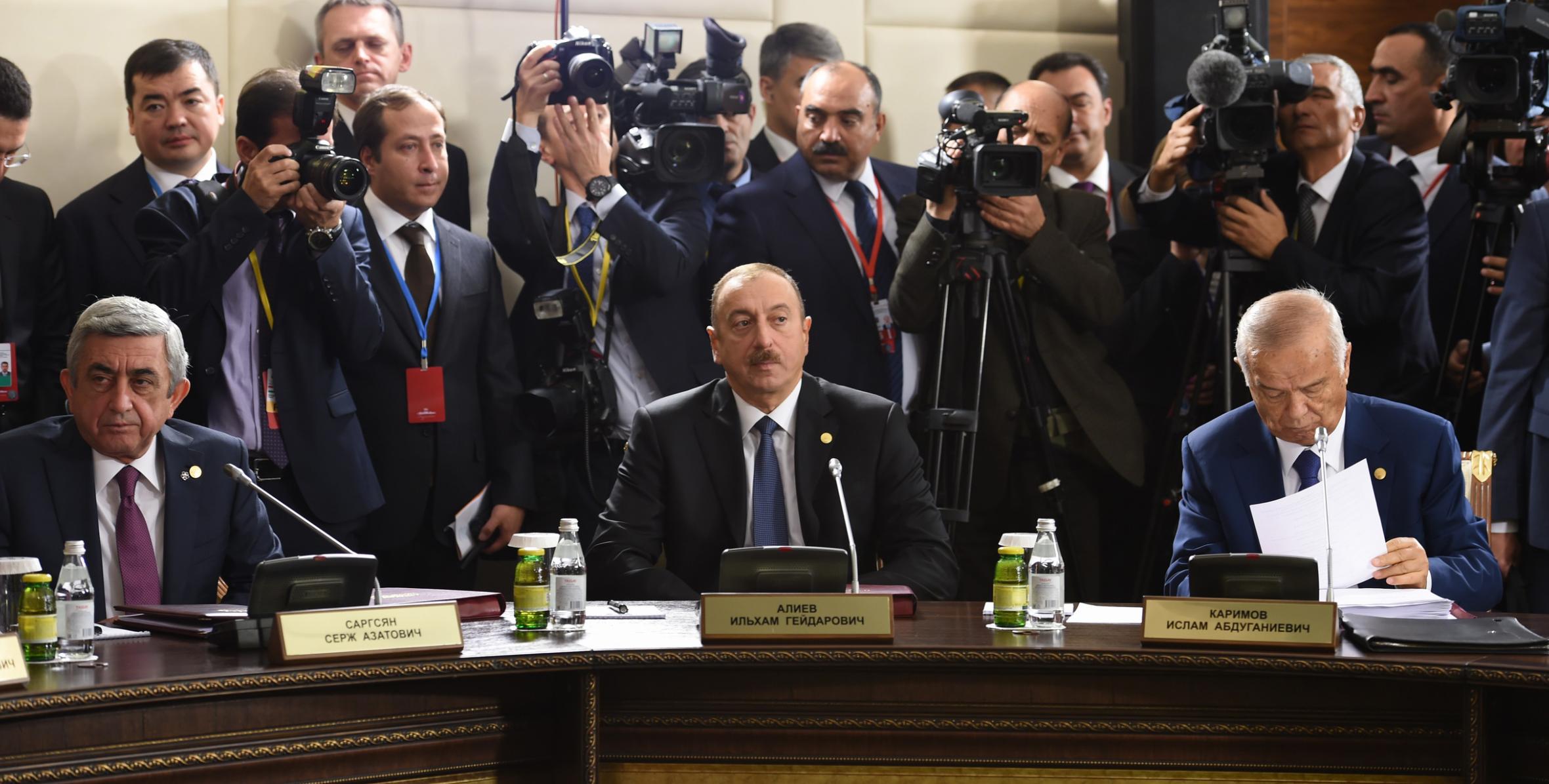Ильхам Алиев принял участие в заседании Совета глав государств СНГ в Казахстане