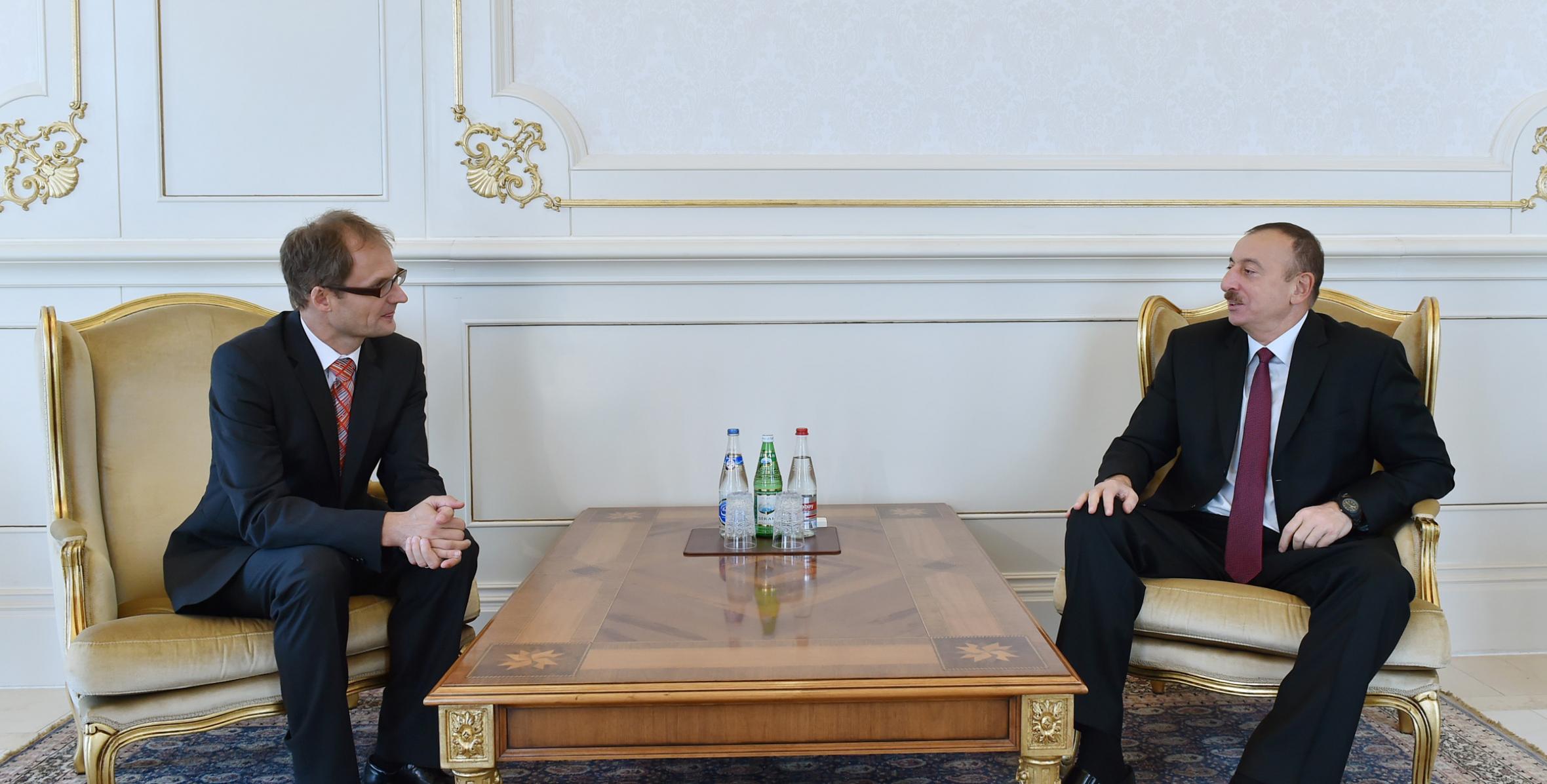 Ilham Aliyev accepted the credentials of the newly-appointed Swiss Ambassador