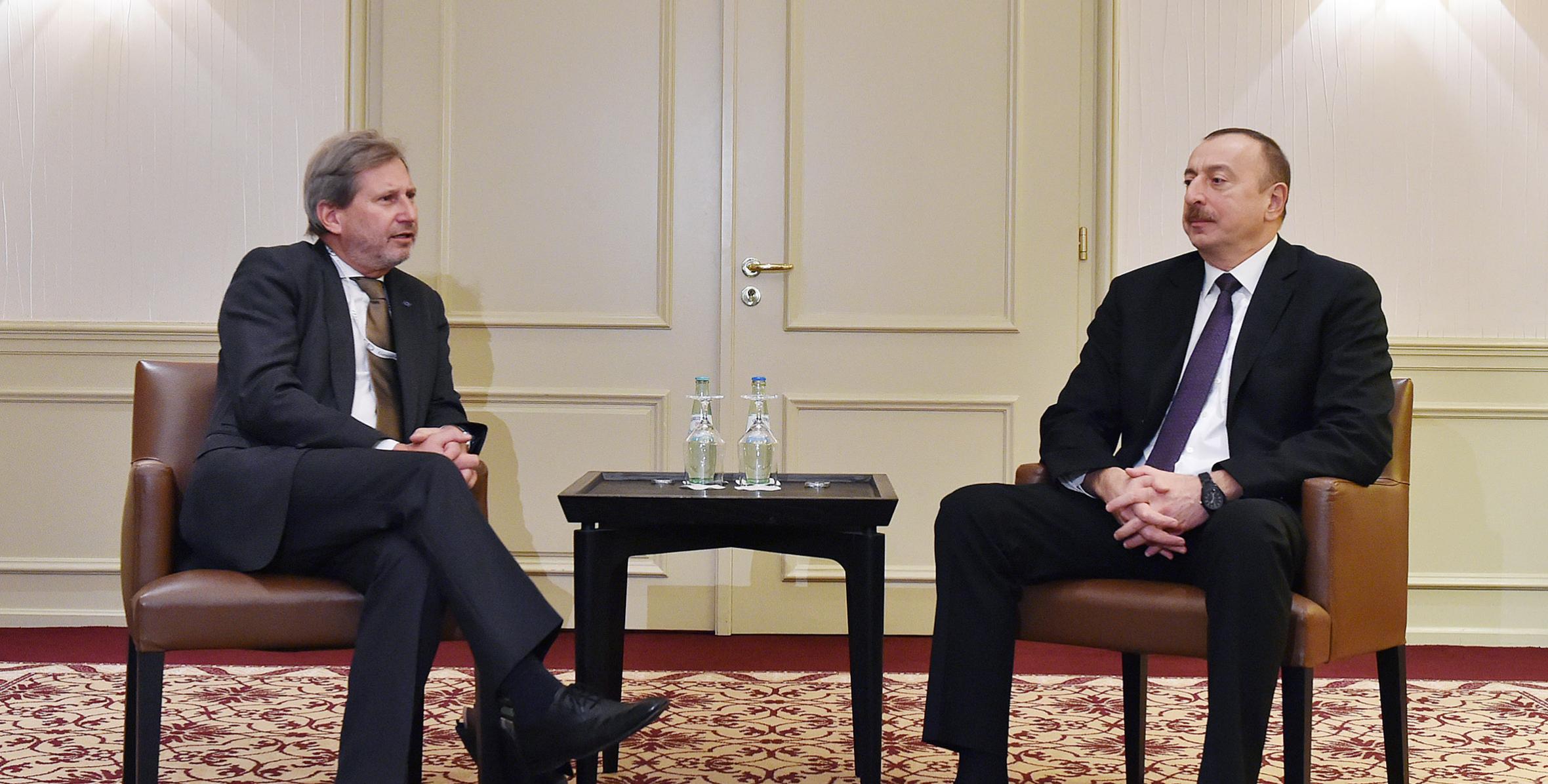 Ильхам Алиев встретился с комиссаром Европейского Союза Йоханнесом Ханом