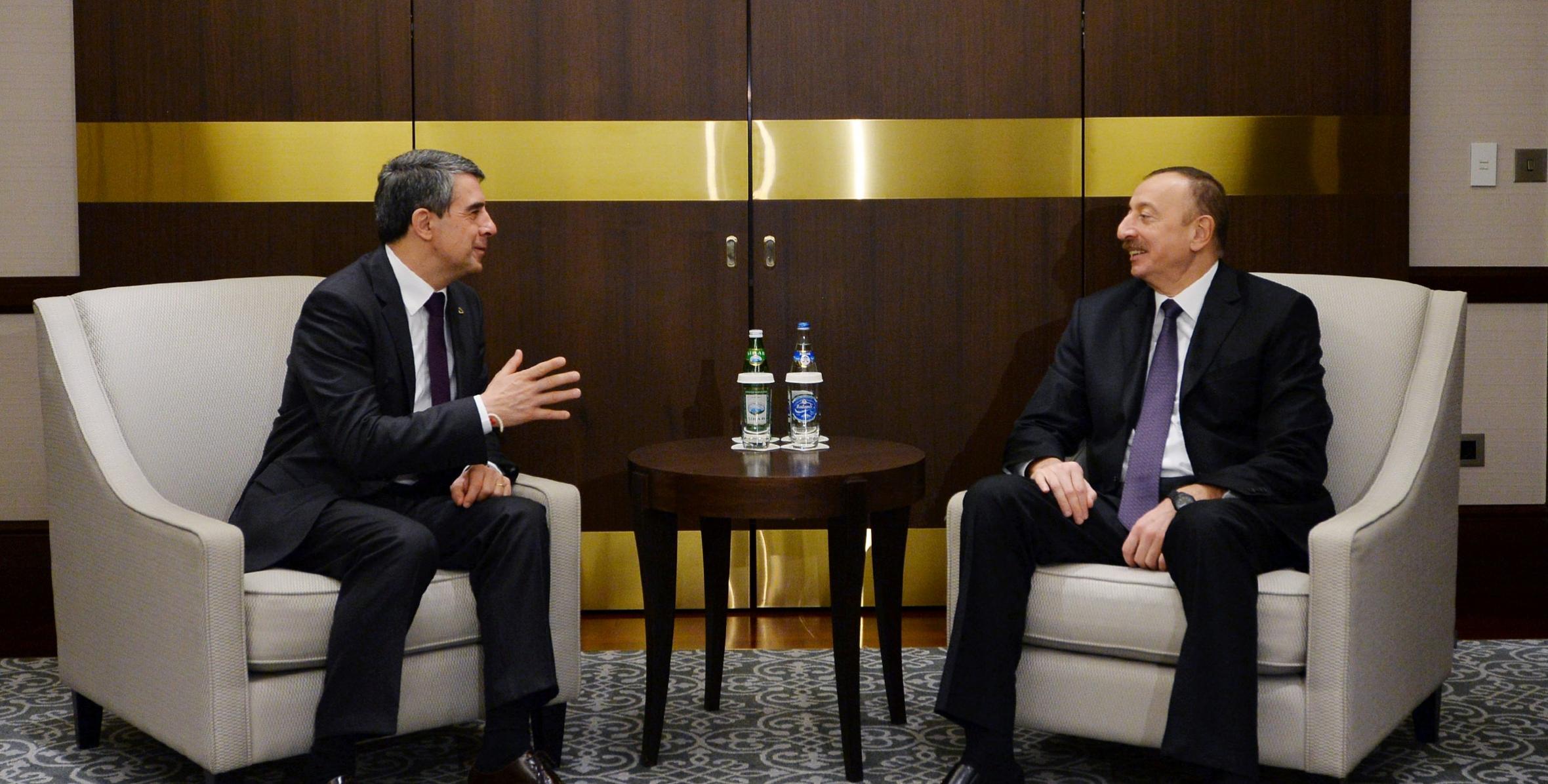 İlham Əliyev Bolqarıstan Prezidenti Rosen Plevneliev ilə görüşüb