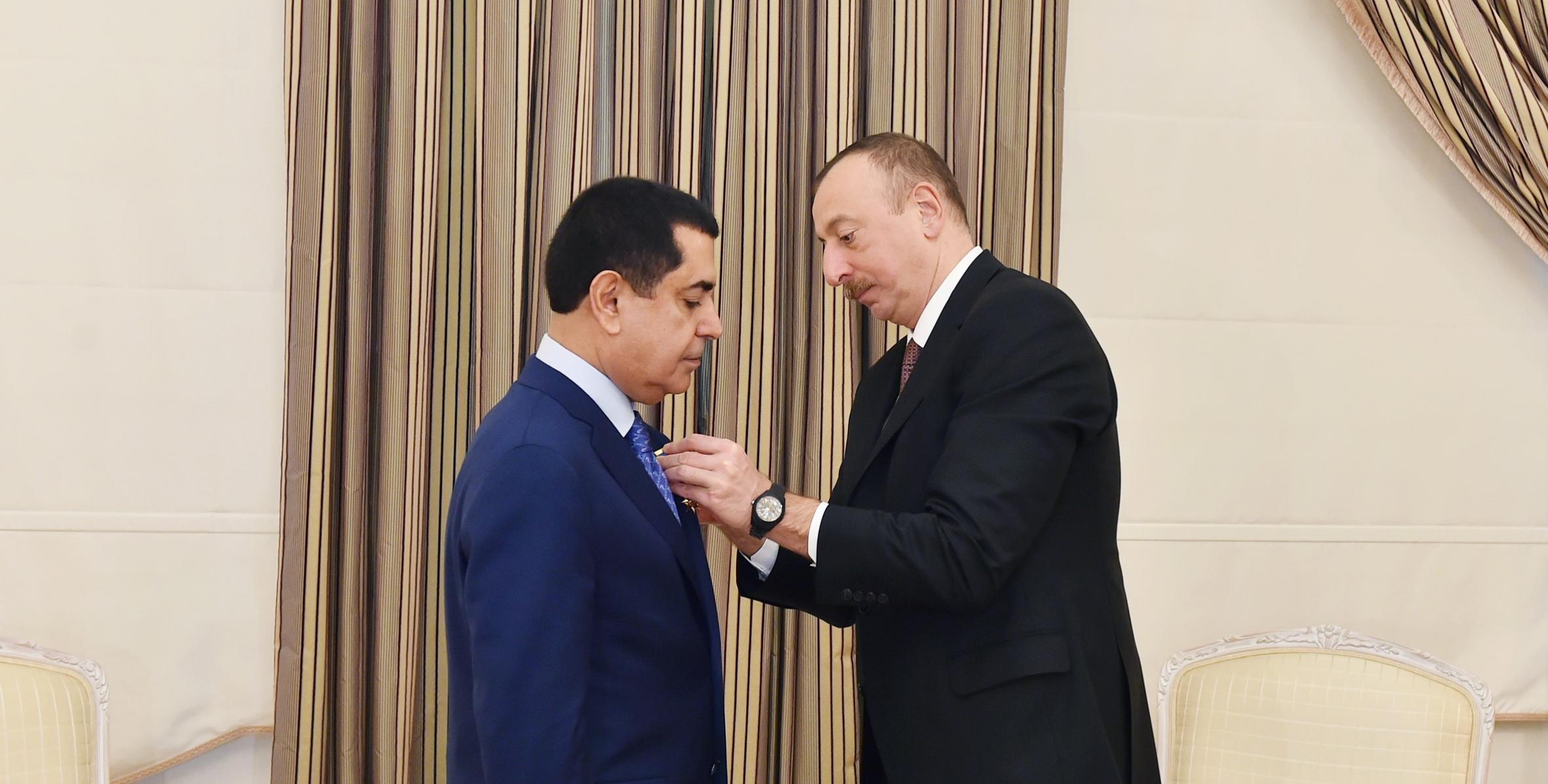 Ильхам Алиев вручил верховному представителю ООН по Альянсу цивилизаций орден «Достлуг»