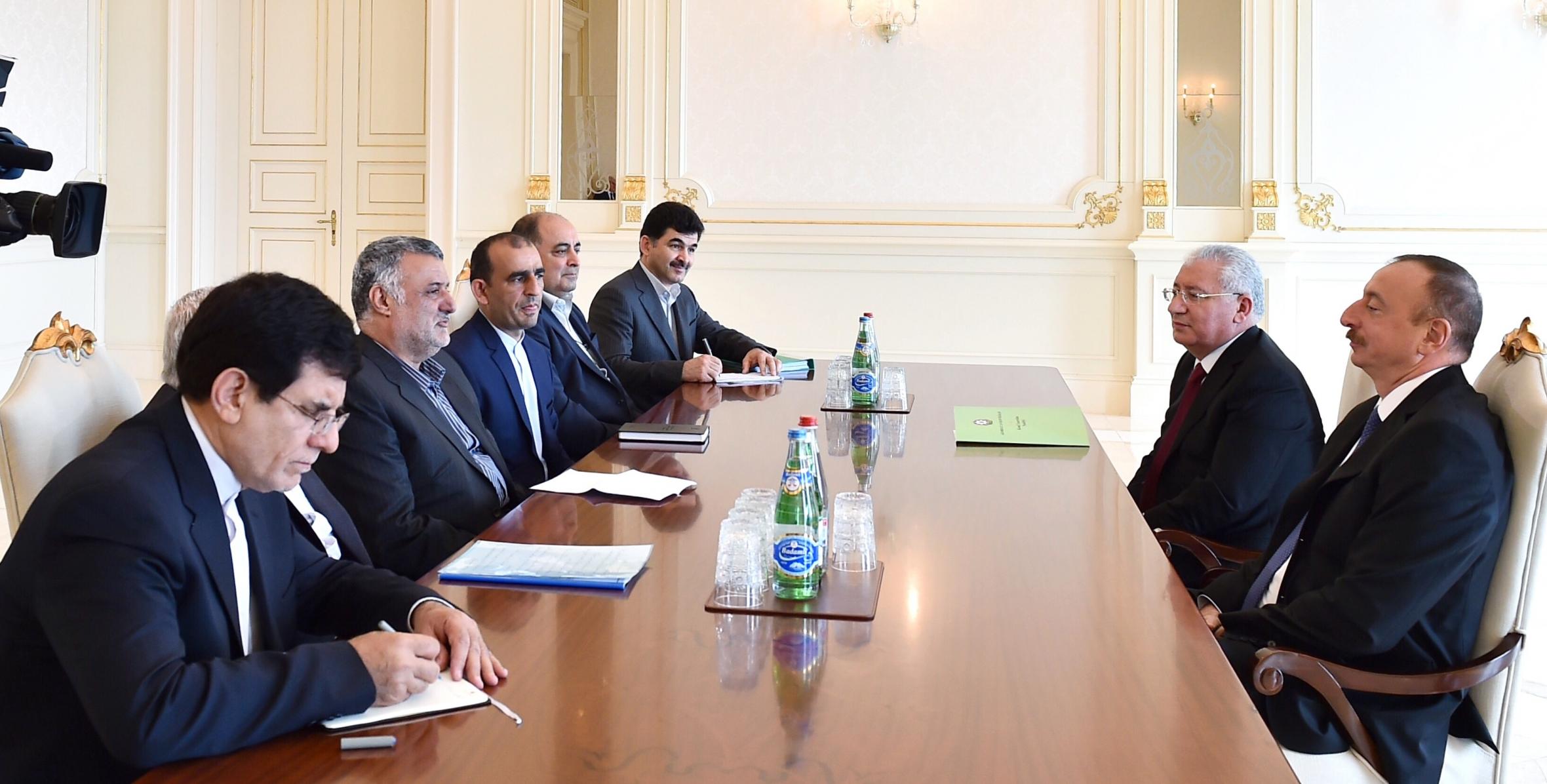Ильхам Алиев принял делегацию, возглавляемую министром сельского хозяйства Исламской Республики Иран Махмудом Ходжати
