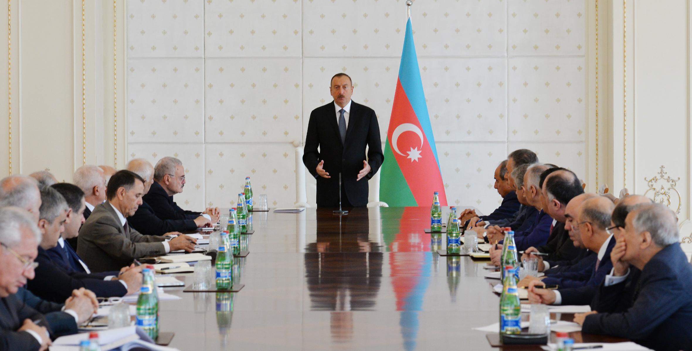 Вступительная речь Ильхама Алиева на заседании Кабинета Министров, посвященное итогам социально-экономического развития в первой половине 2016 года и предстоящим задачам
