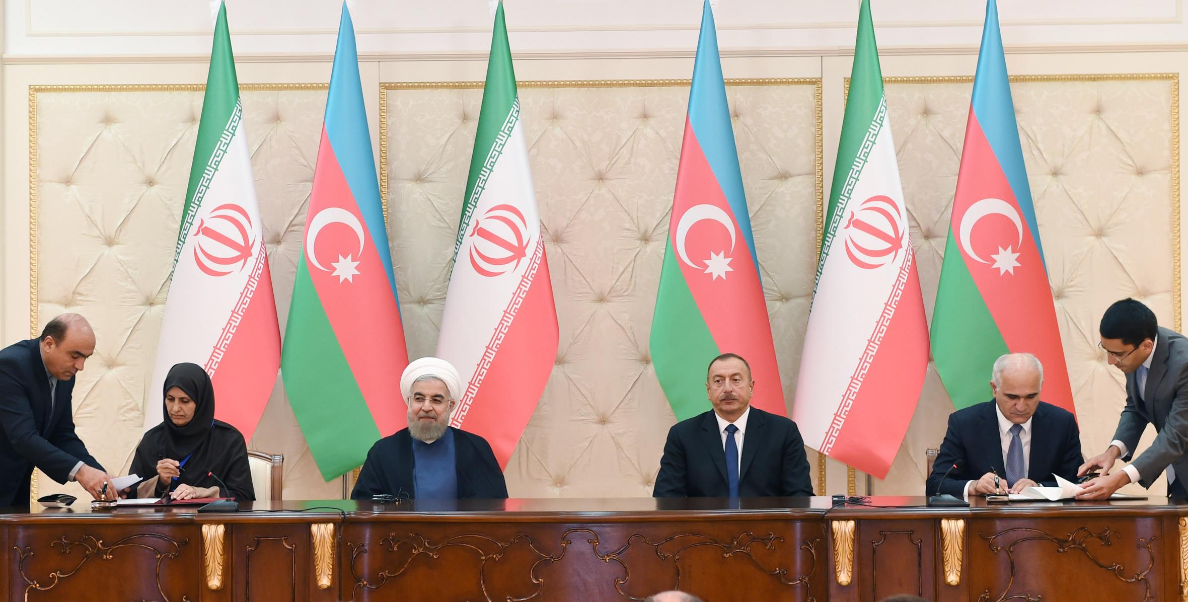 Состоялась церемония подписания азербайджано-иранских документов