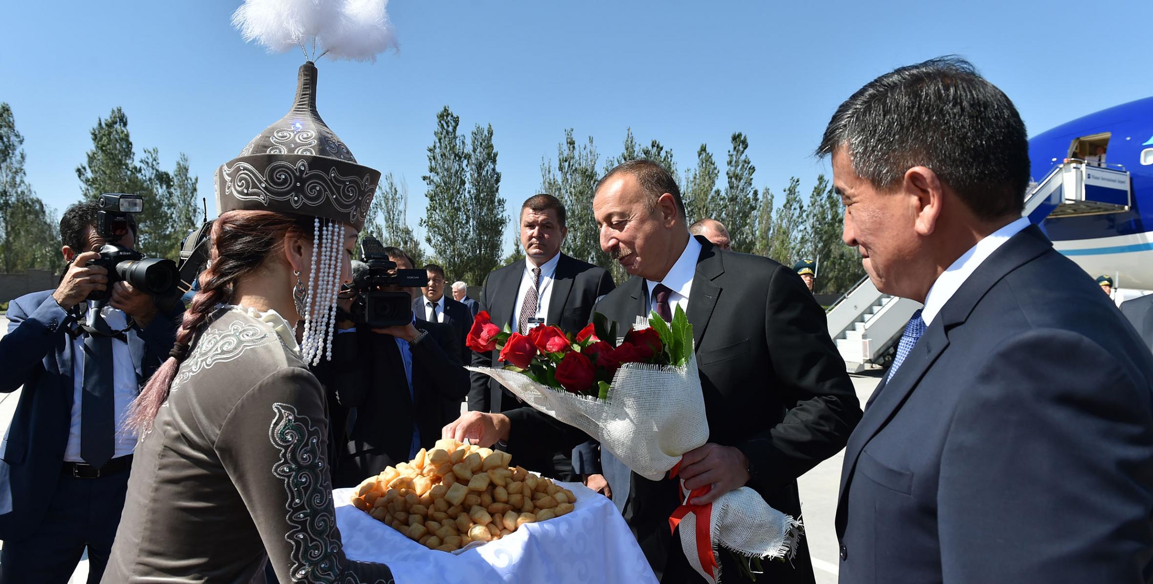 Ilham Aliyev arrived in Kyrgyzstan for a visit