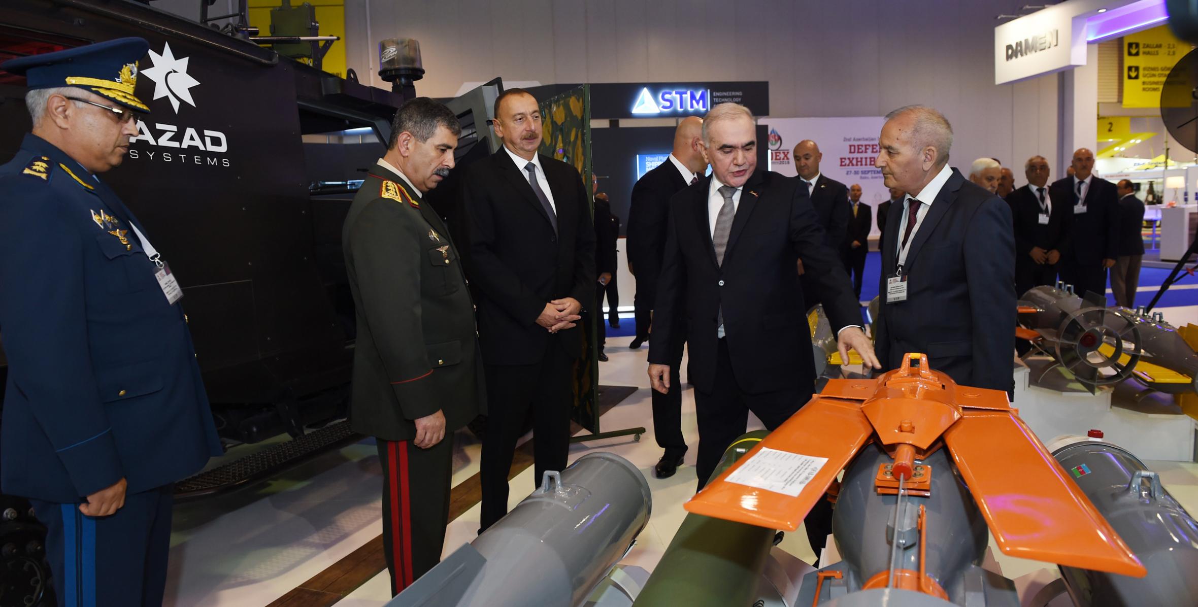 Ильхам Алиев ознакомился со второй Азербайджанской международной оборонной выставкой ADEX-2016