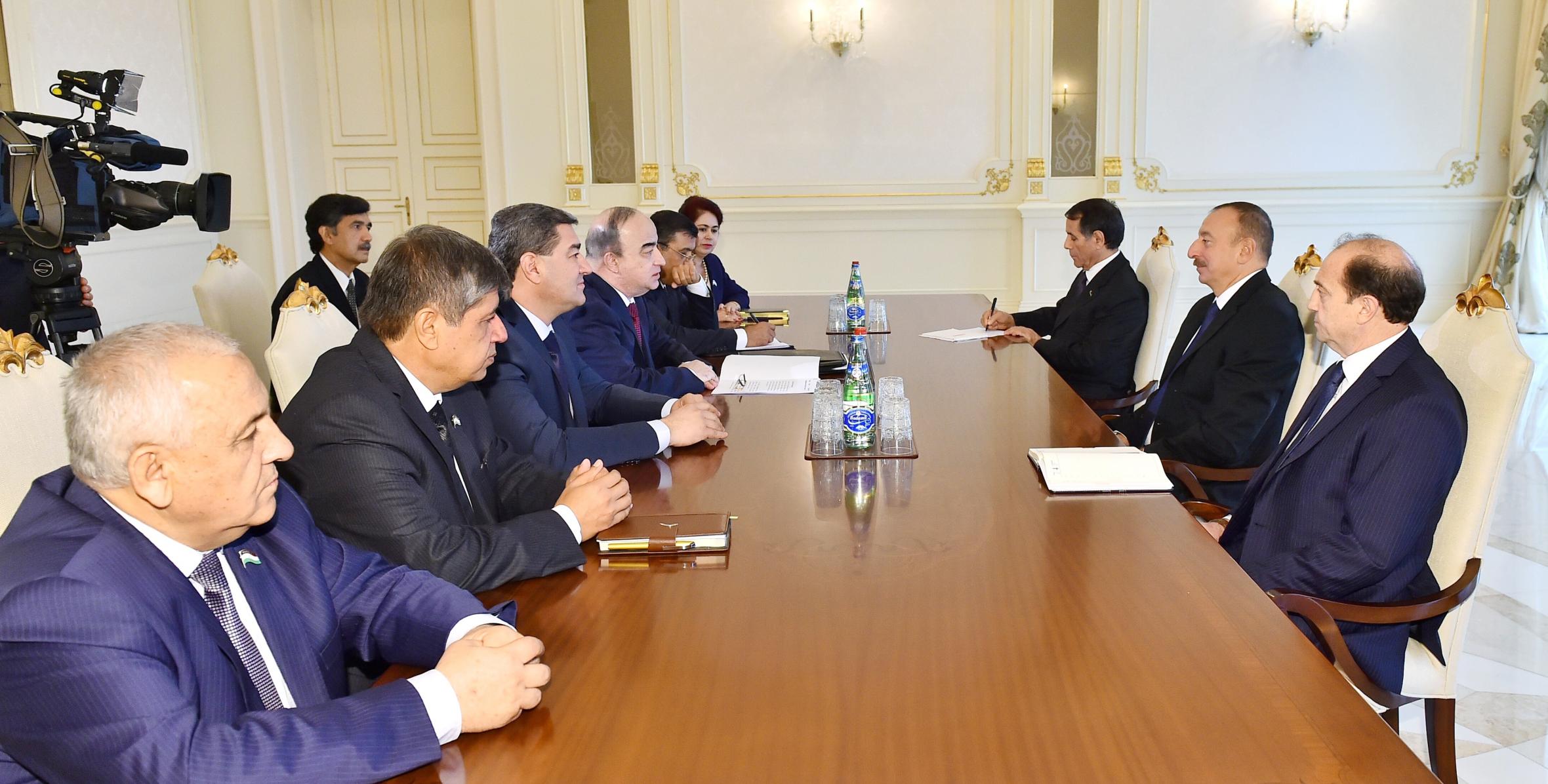Ильхам Алиев принял делегацию во главе с председателем Палаты Представителей Верховного Меджлиса Таджикистана