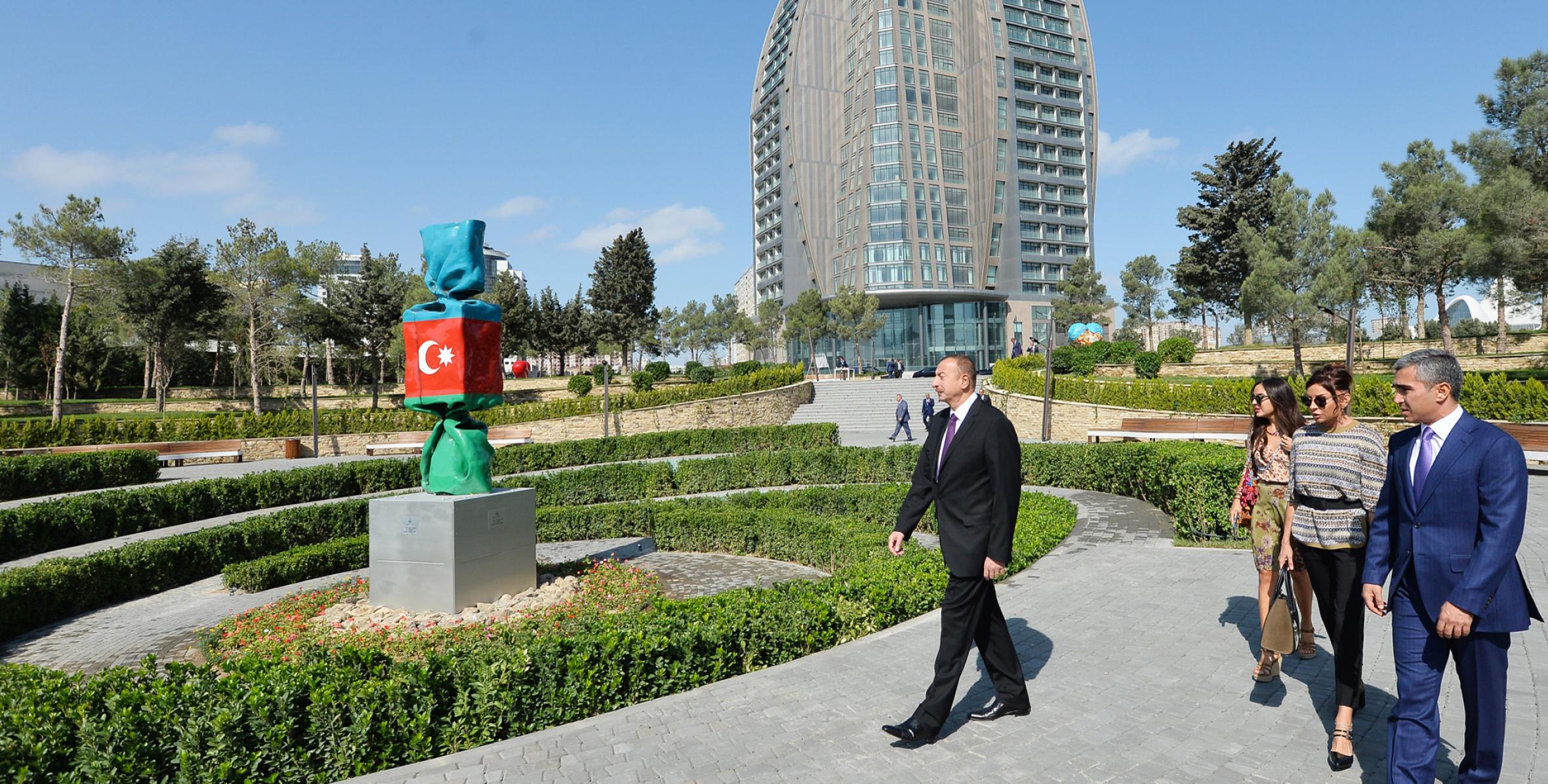 Ilham Aliyev attended opening of new park complex in Khatai