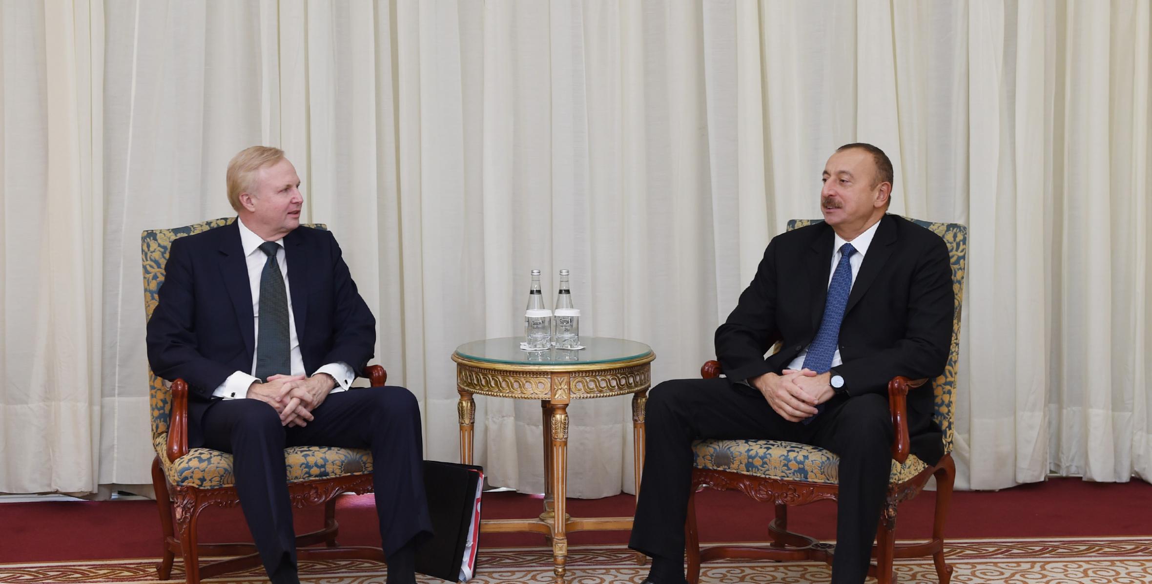Ильхам Алиев встретился в Стамбуле с генеральным исполнительным директором компании bp