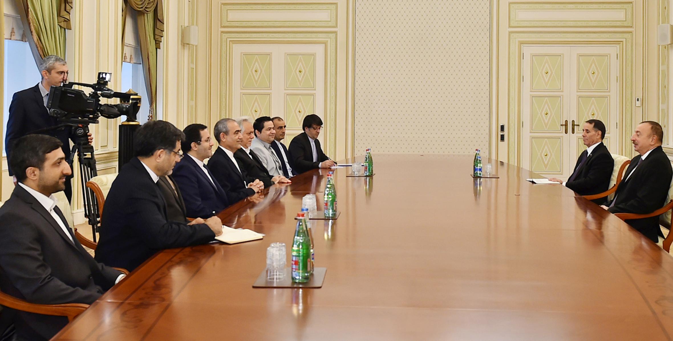 Ильхам Алиев принял делегацию во главе с губернатором провинции Ардебиль