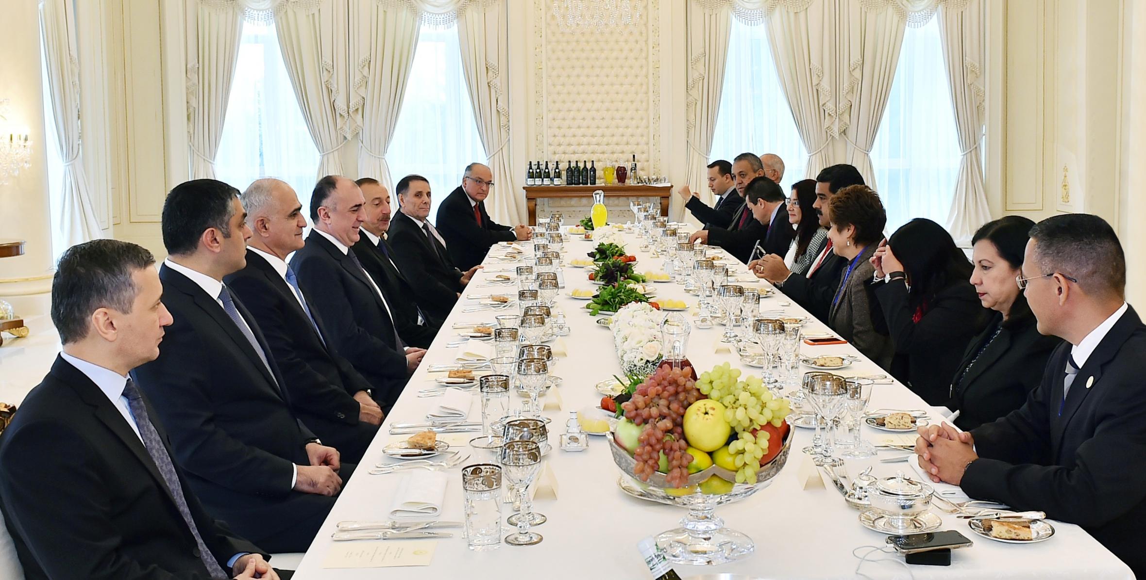 President Ilham Aliyev hosted official dinner for Venezuelan President