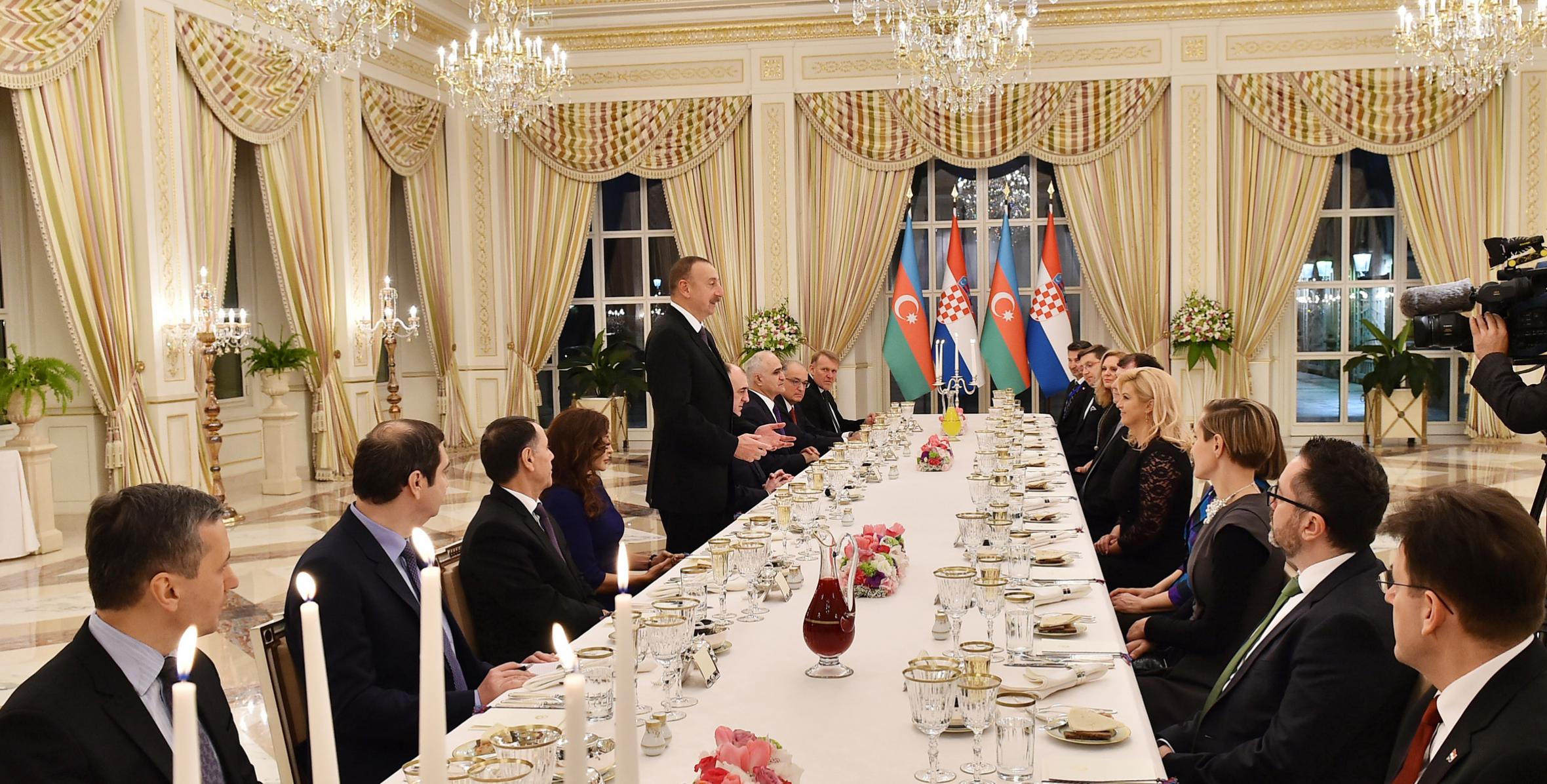 Ilham Aliyev hosted official dinner reception in honor of Croatian President