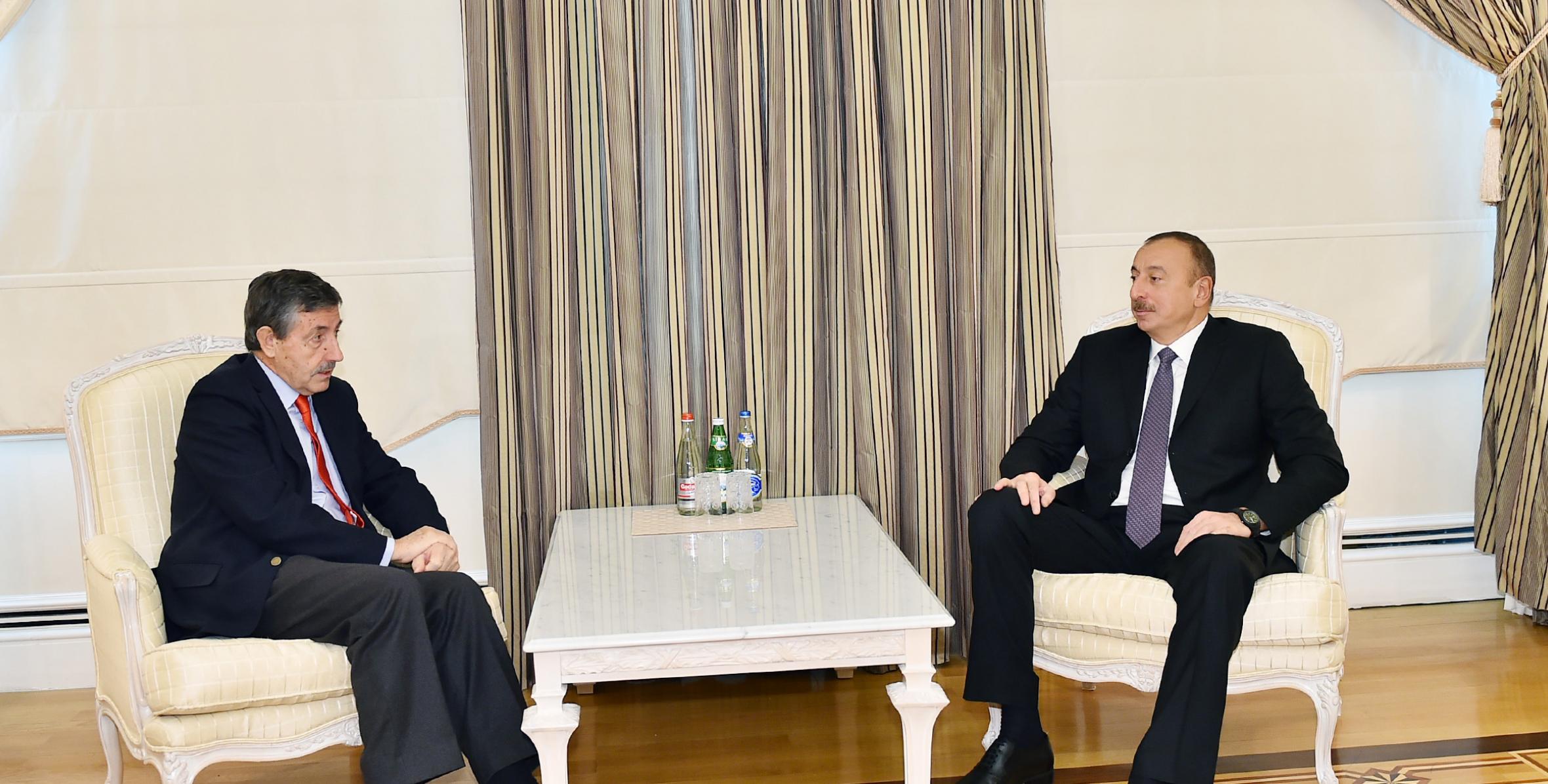Ilham Aliyev received International Canoe Federation President