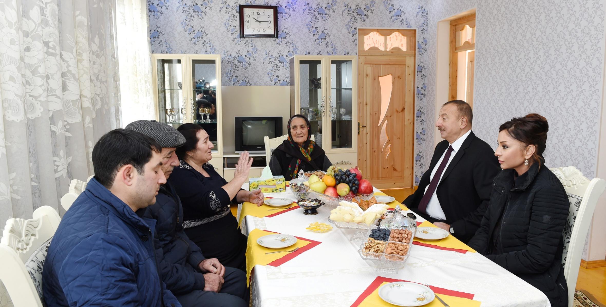 Ilham Aliyev viewed repair works in houses damaged by Armenian shelling during April battle in Tartar