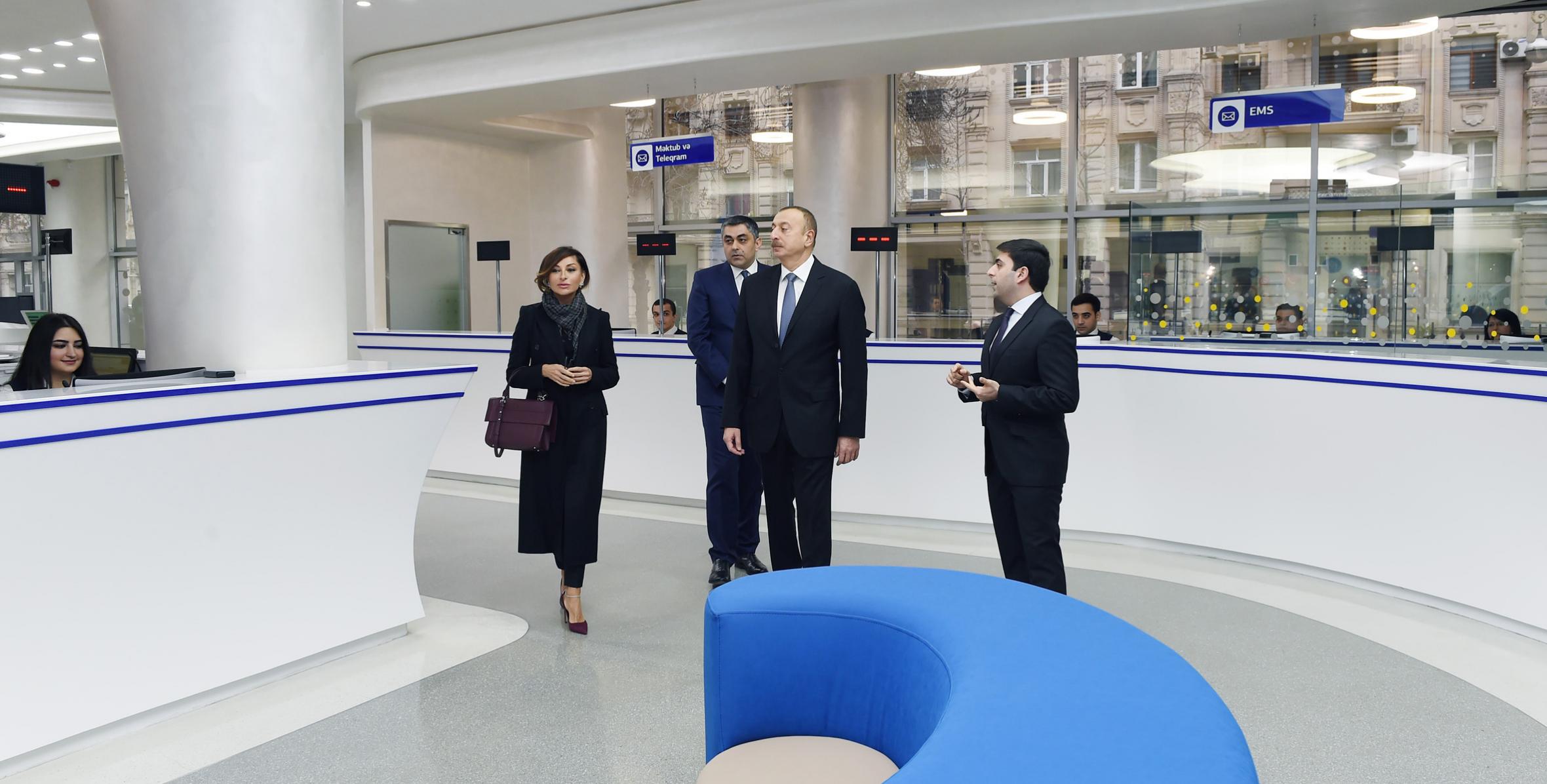 Ilham Aliyev attended opening of new service center at branch of Post Office No.1 in Baku