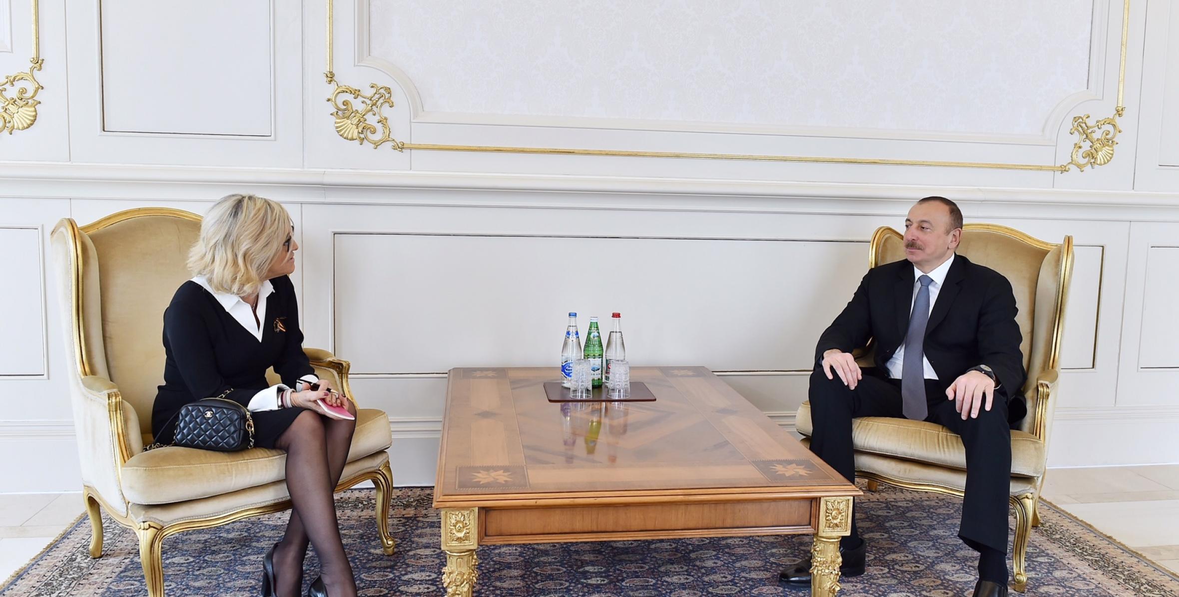 Ильхам Алиев принял верительные грамоты новоназначенного посла Португалии в Азербайджане
