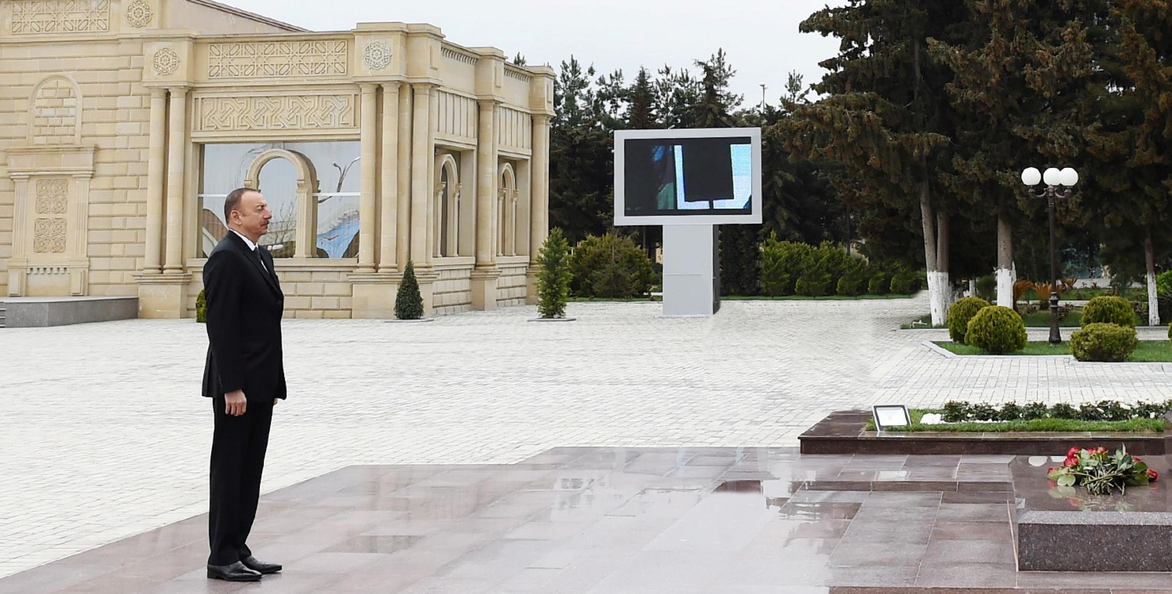 Ilham Aliyev visited statue of national leader Heydar Aliyev in Saatli