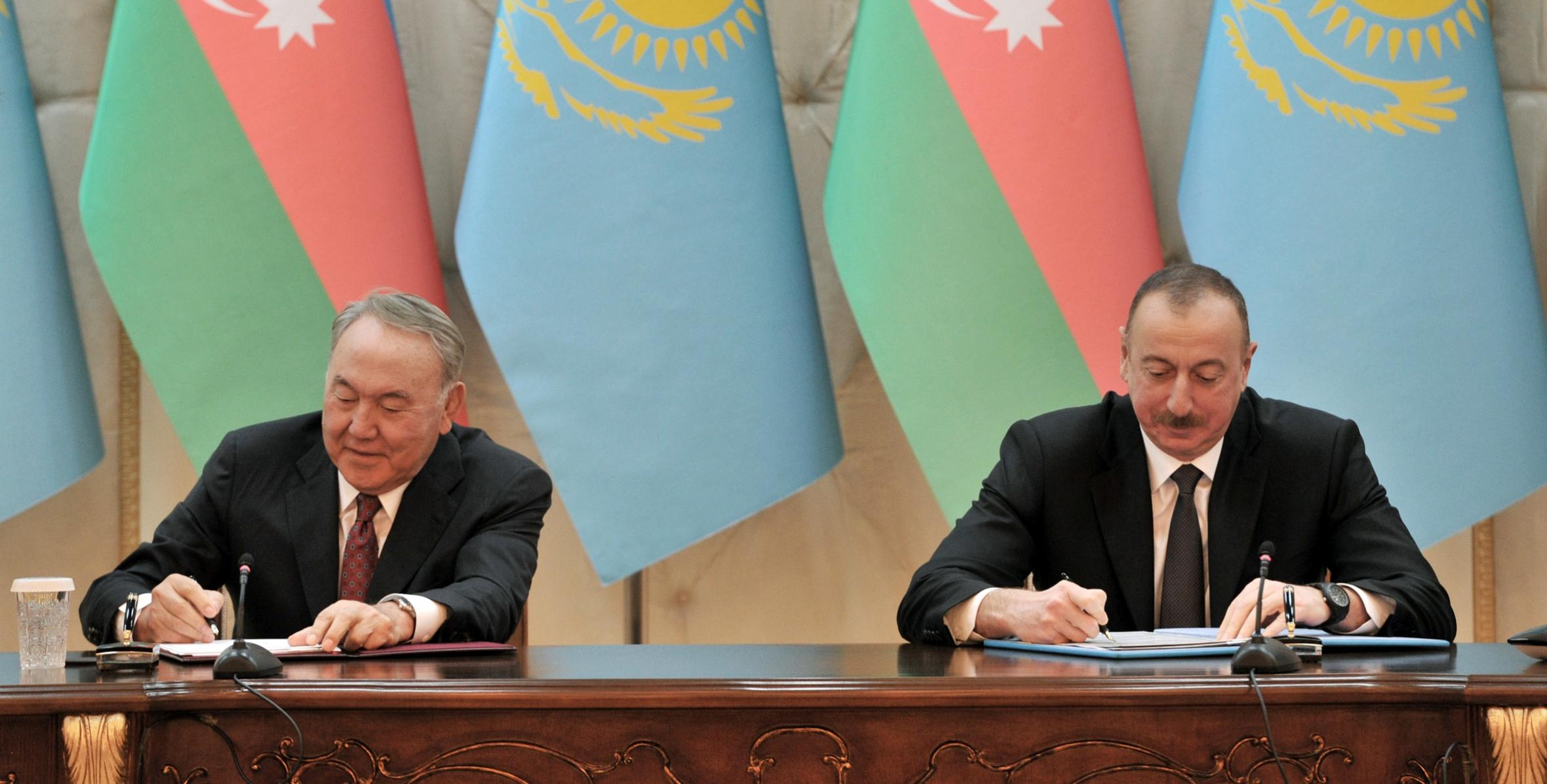 Azerbaijan, Kazakhstan signed documents