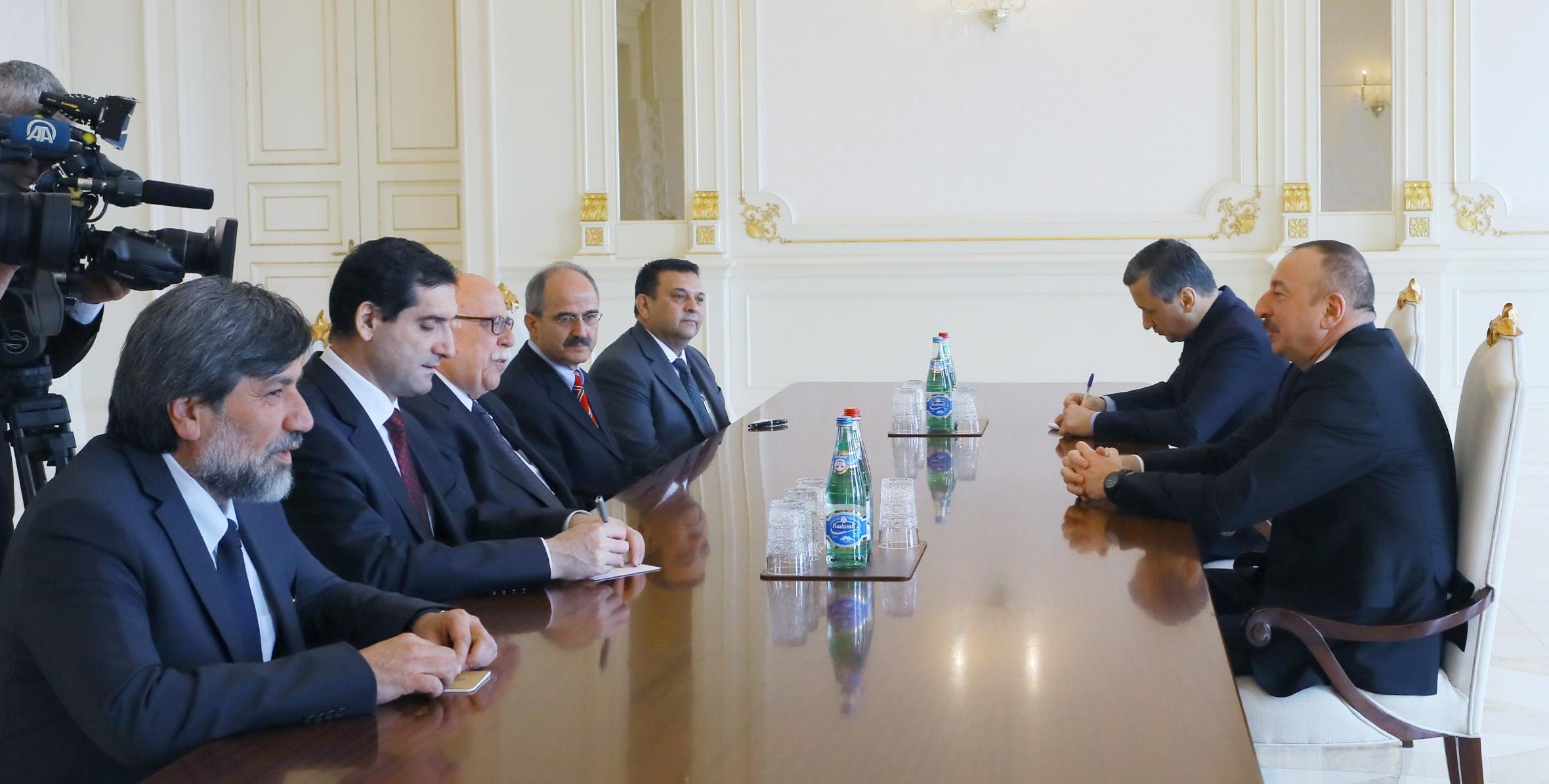 Ильхам Алиев принял делегацию во главе с министром культуры и туризма Турции