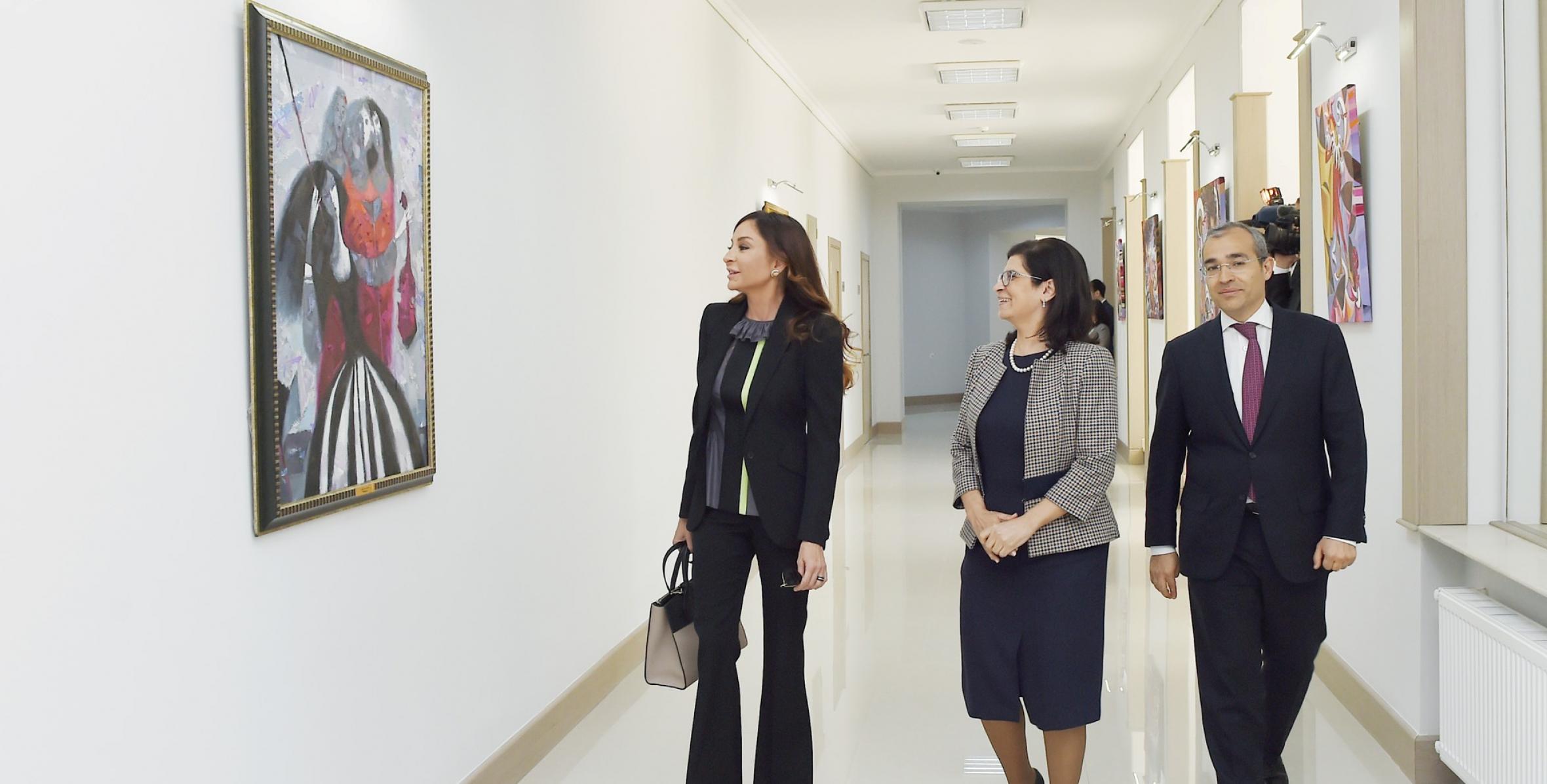 Первый вице-президент Мехрибан Алиева приняла участие в открытии после капитального ремонта главного учебного корпуса Азербайджанского государственного университета культуры и искусства