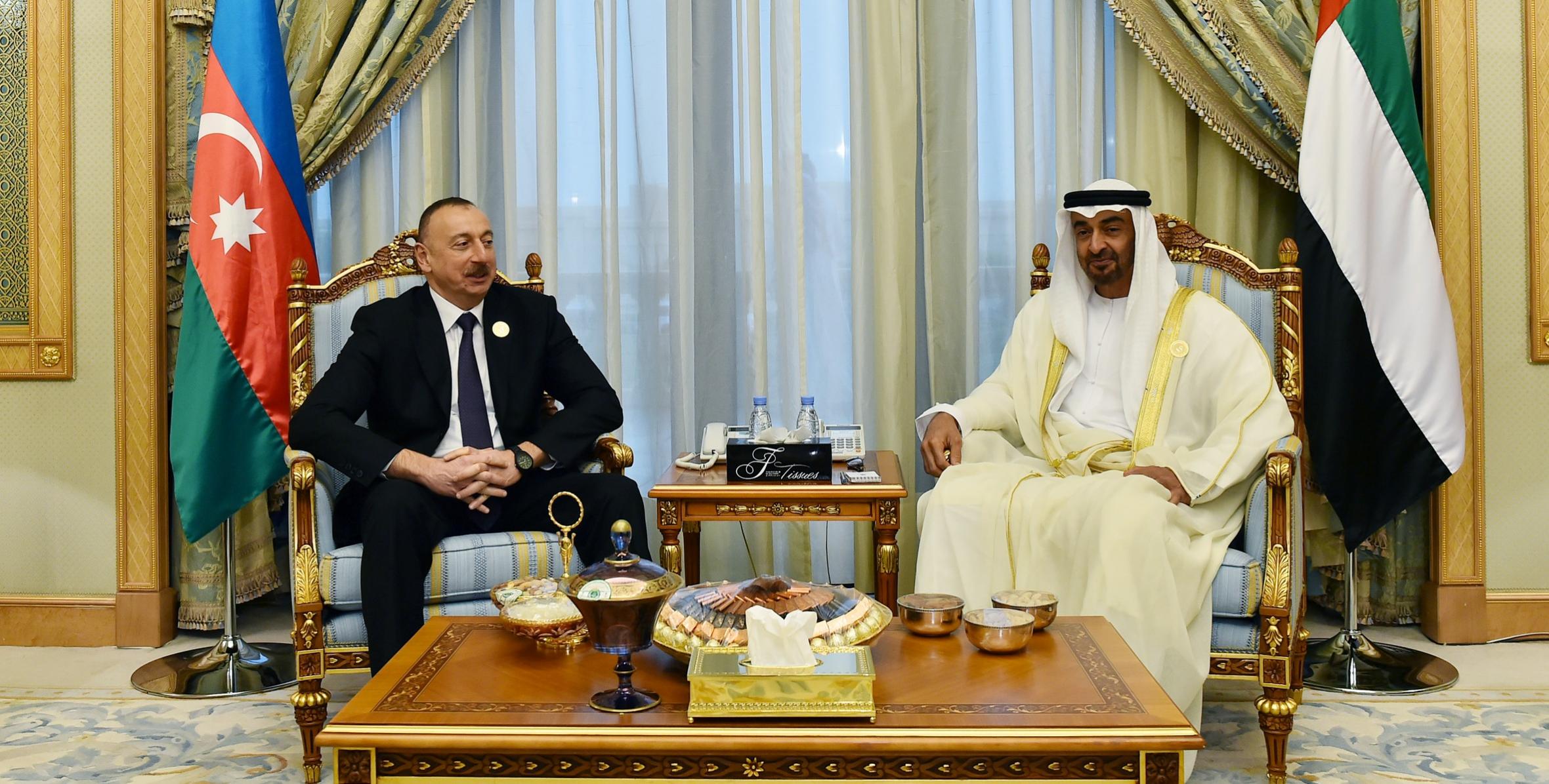 Ильхам Алиев встретился с наследным принцем Абу-Даби, заместителем Верховного главнокомандующего Вооруженными силами Объединенных Арабских Эмиратов