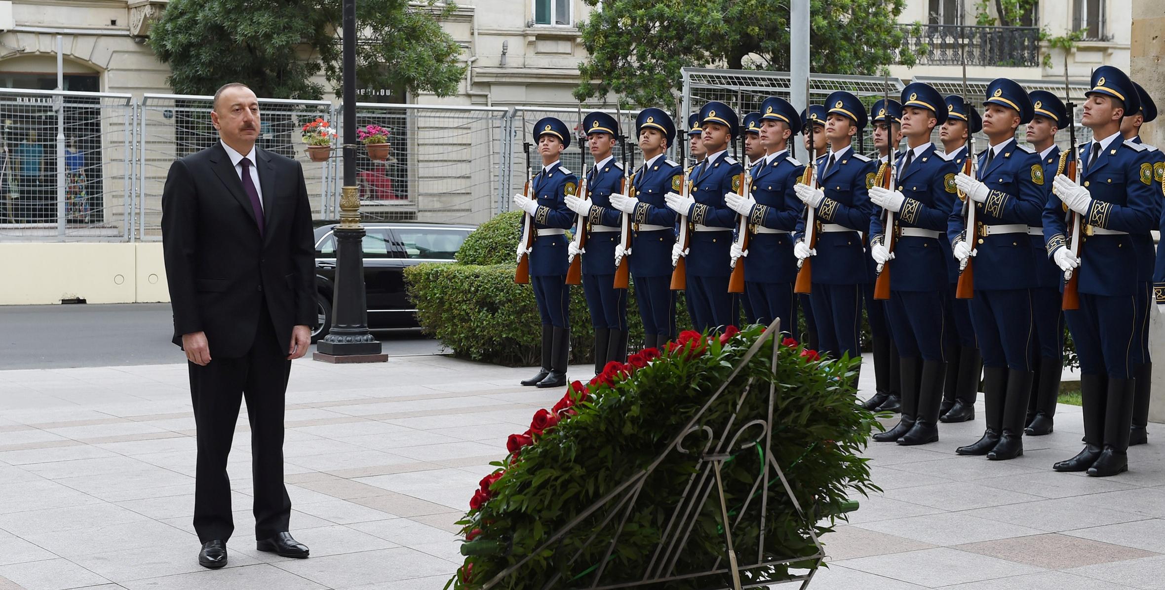 Ilham Aliyev visited memorial in honor of Azerbaijan Democratic Republic