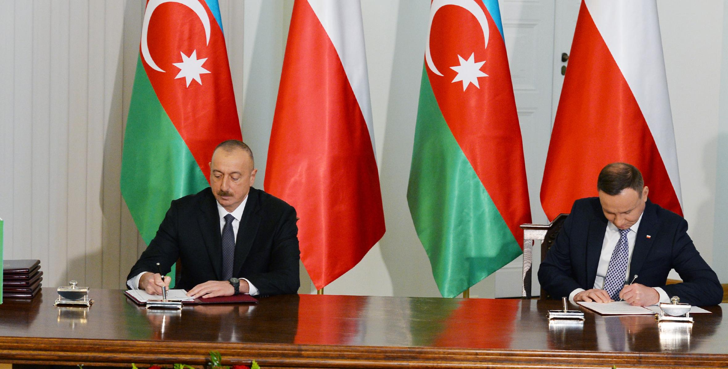 Подписаны азербайджано-польские документы