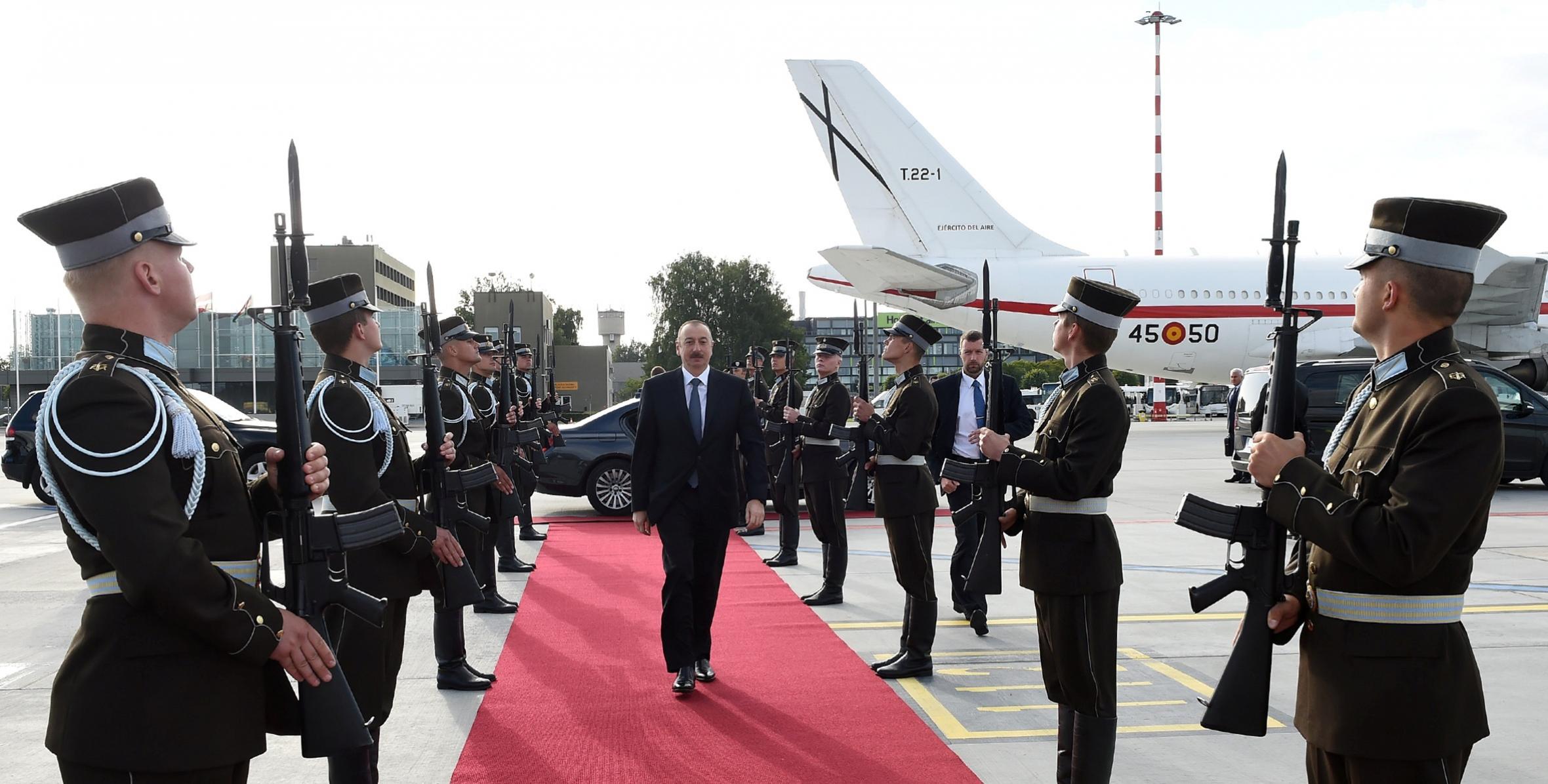 Ilham Aliyev completed official visit to Latvia