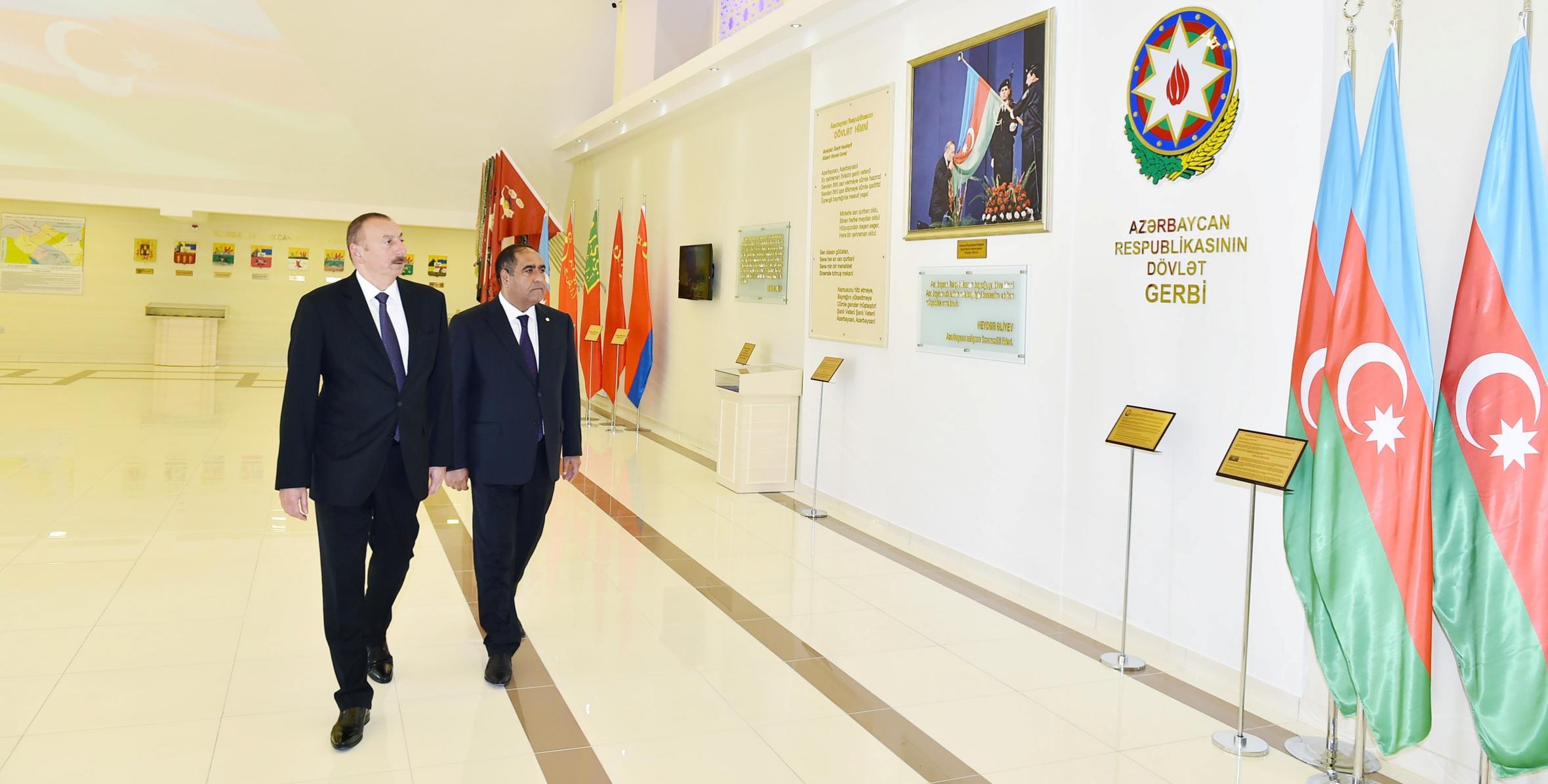 Ильхам Алиев принял участие в открытии Музея флага, построенного в городе Балакен