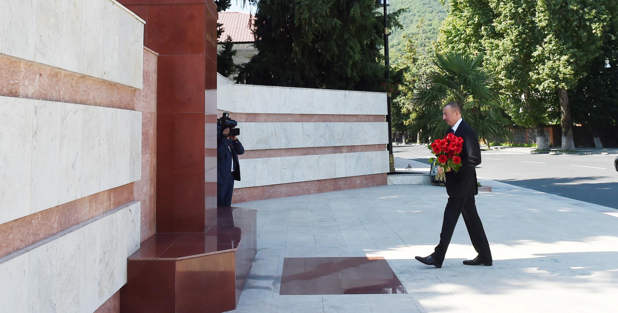 Ильхам Алиев прибыл в Гахский район