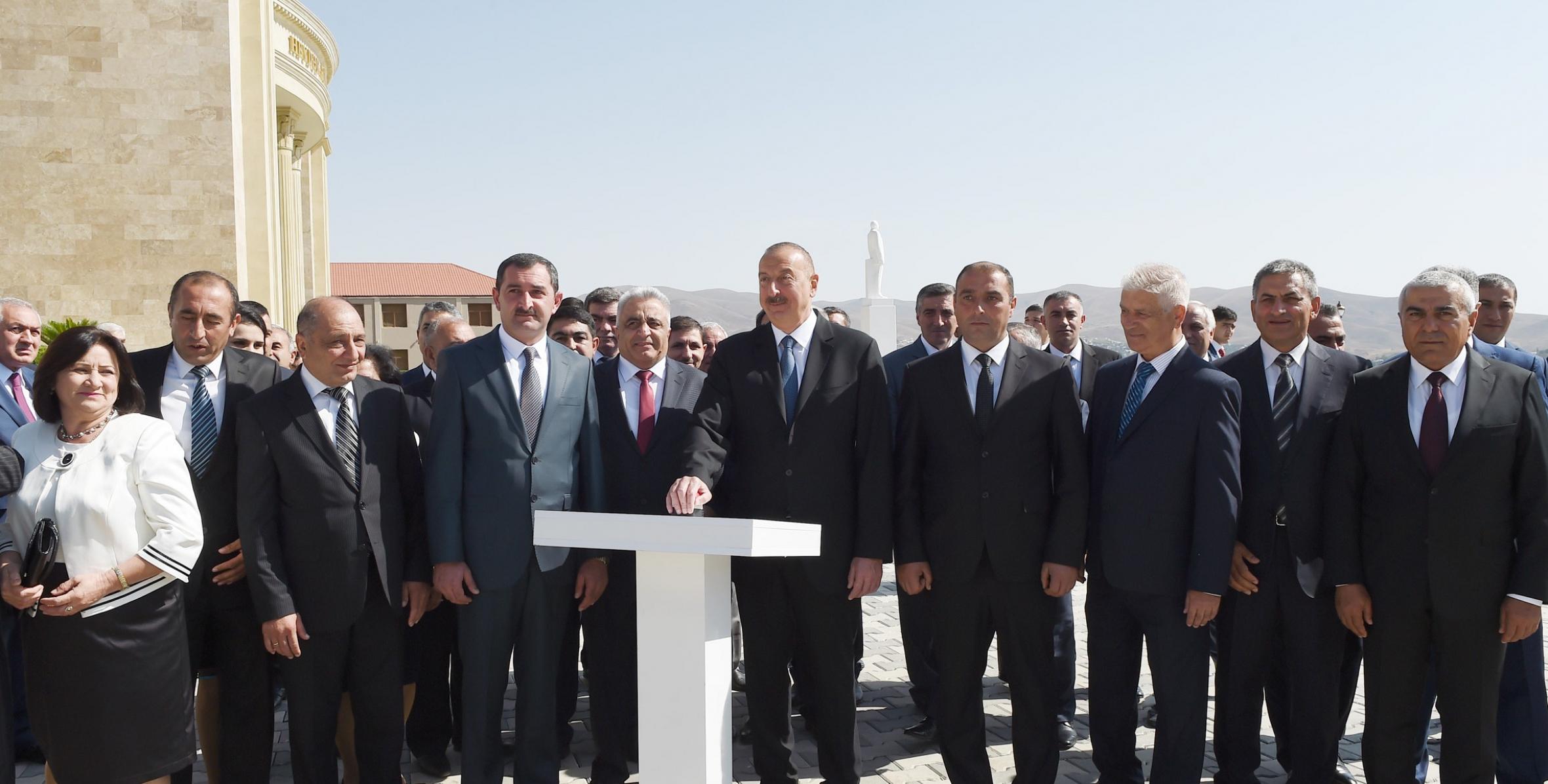 Ильхам Алиев принял участие в открытии проекта снабжения Гядабейского района питьевой водой