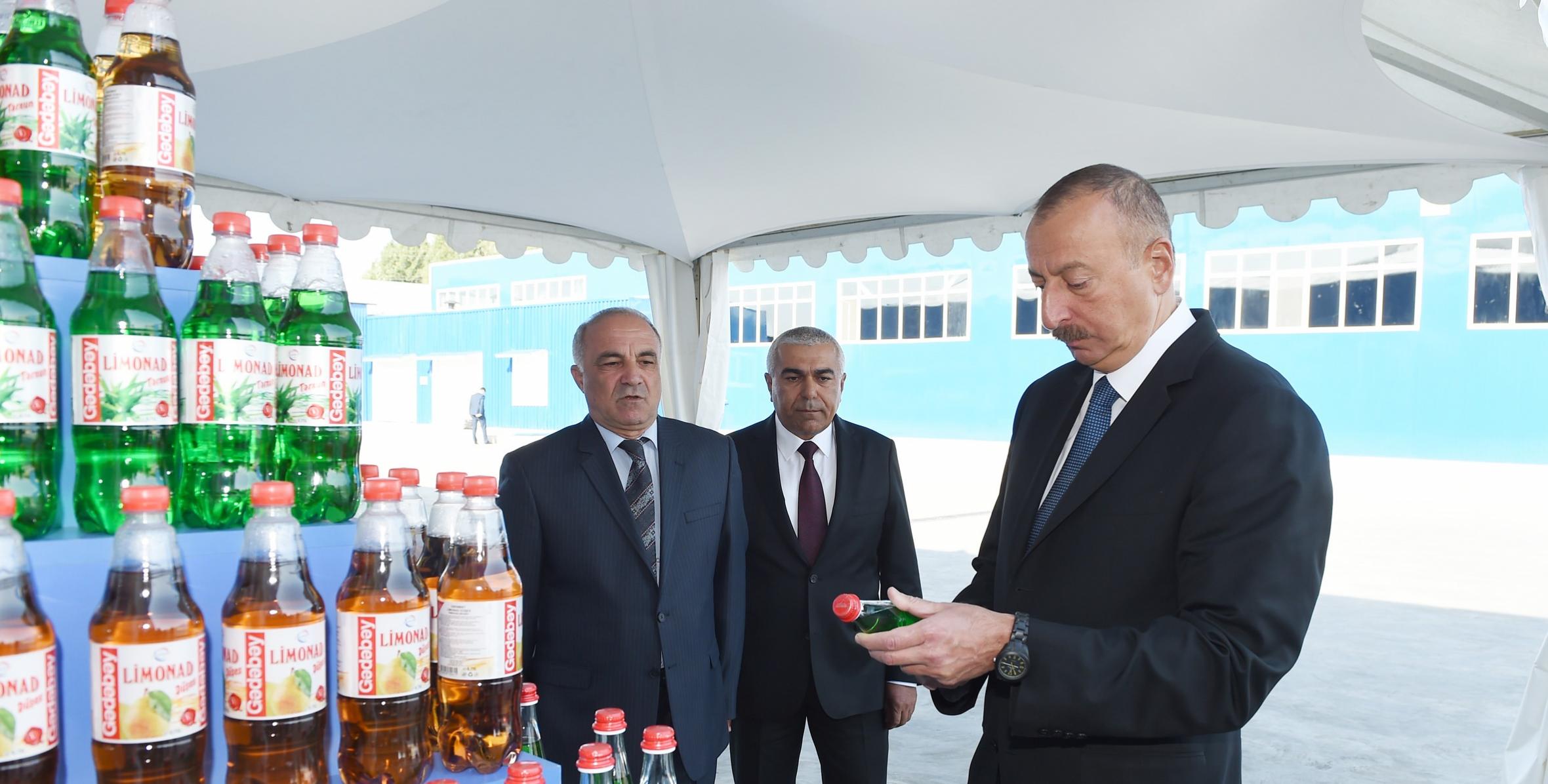 Ильхам Алиев принял участие в открытии Гядабейского лимонадного завода