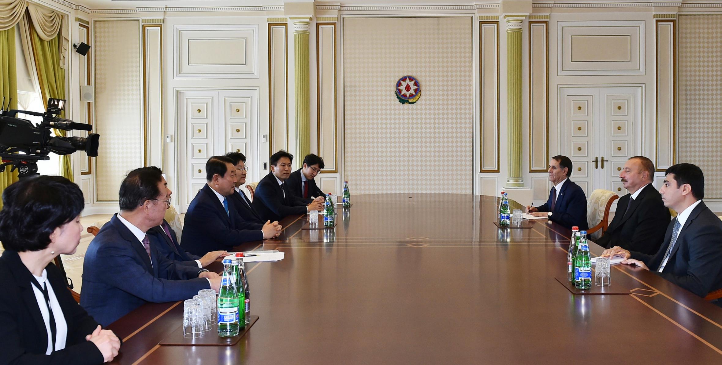 Ильхам Алиев принял делегацию Национальной Ассамблеи Республики Корея