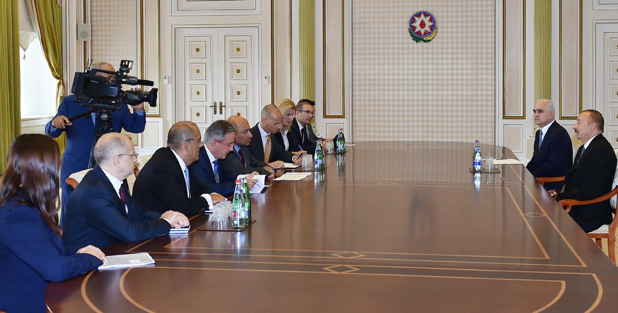 Ilham Aliyev received delegation led by EBRD President