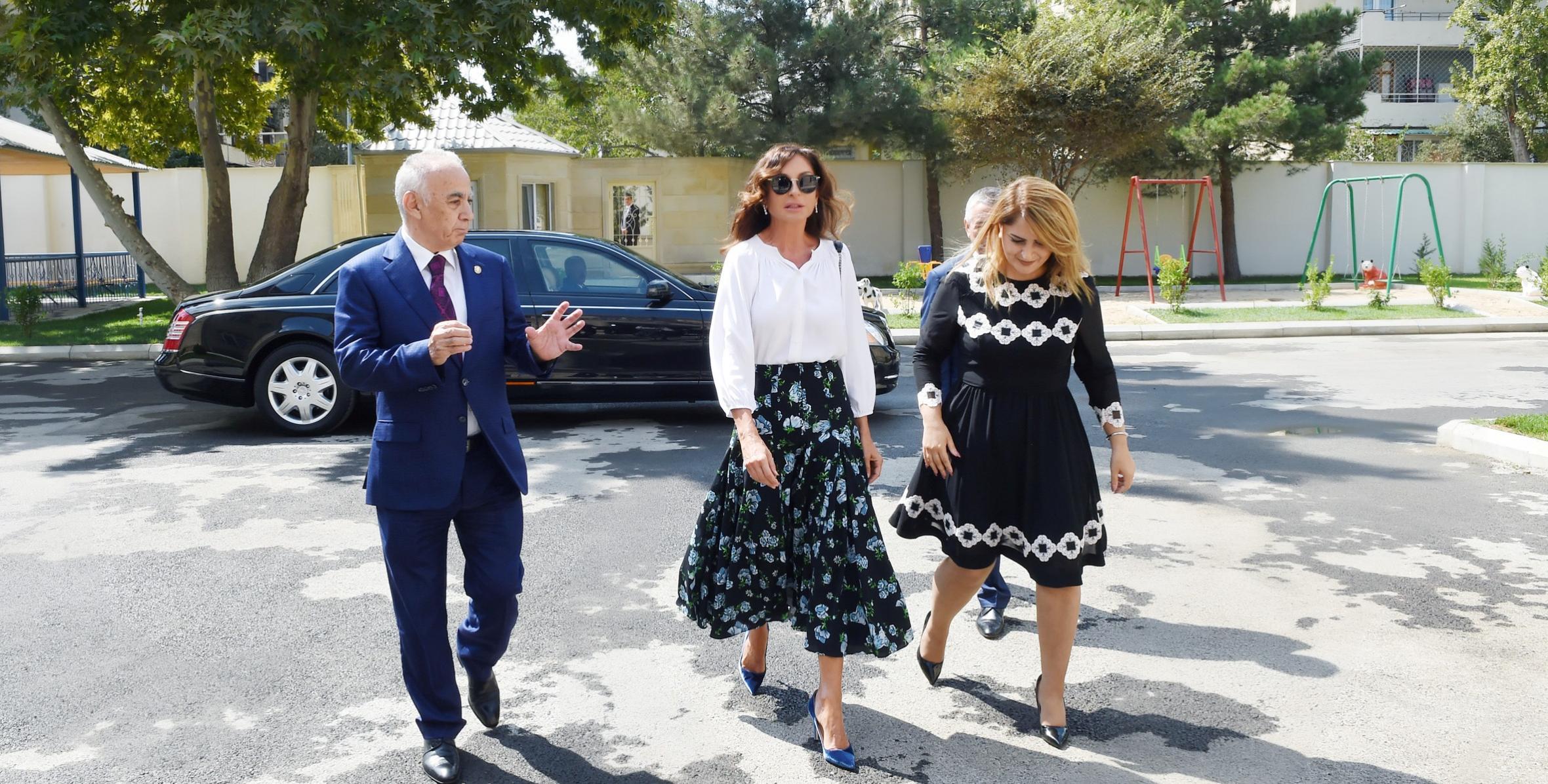 Первый вице-президент Мехрибан Алиева ознакомилась с условиями, созданными в яслях-детском саду номер 105 после реконструкции