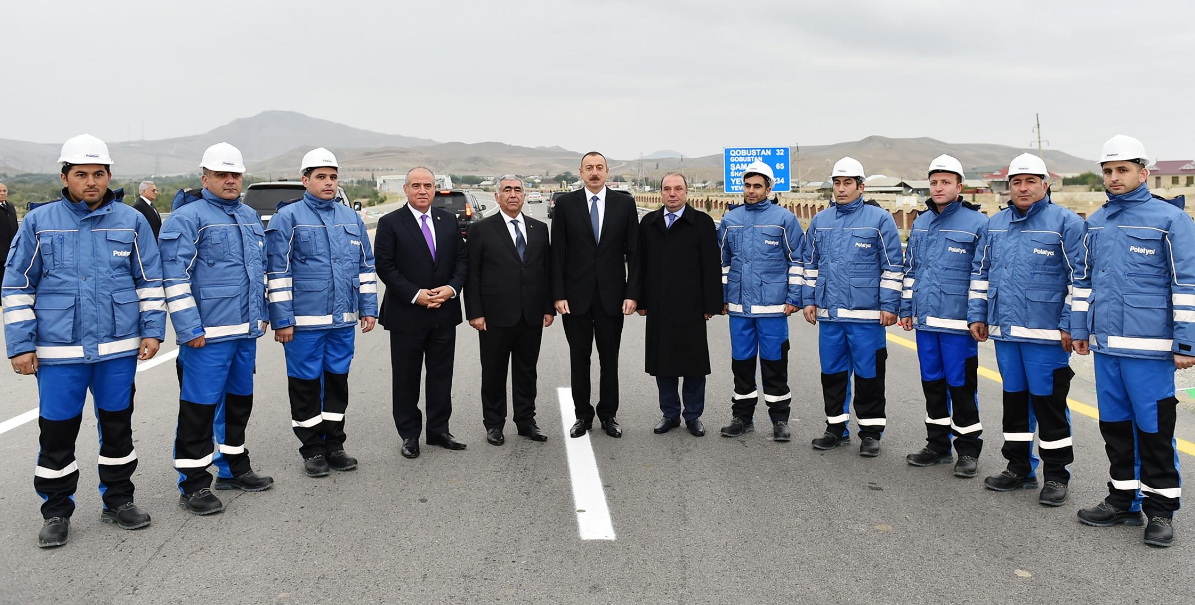 İlham Əliyev Bakı-Şamaxı-Muğanlı avtomobil yolunun Cəngi-Bədəlli hissəsinin açılışında iştirak edib
