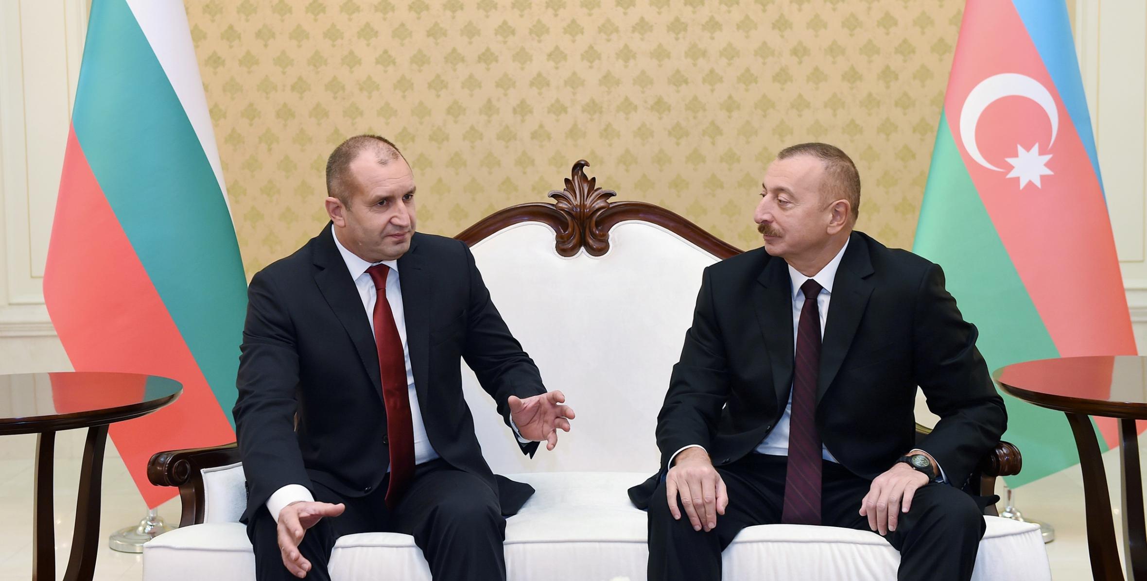 Ilham Aliyev, first lady Mehriban Aliyeva met with Bulgarian President Rumen Radev and his wife Desislava Radeva