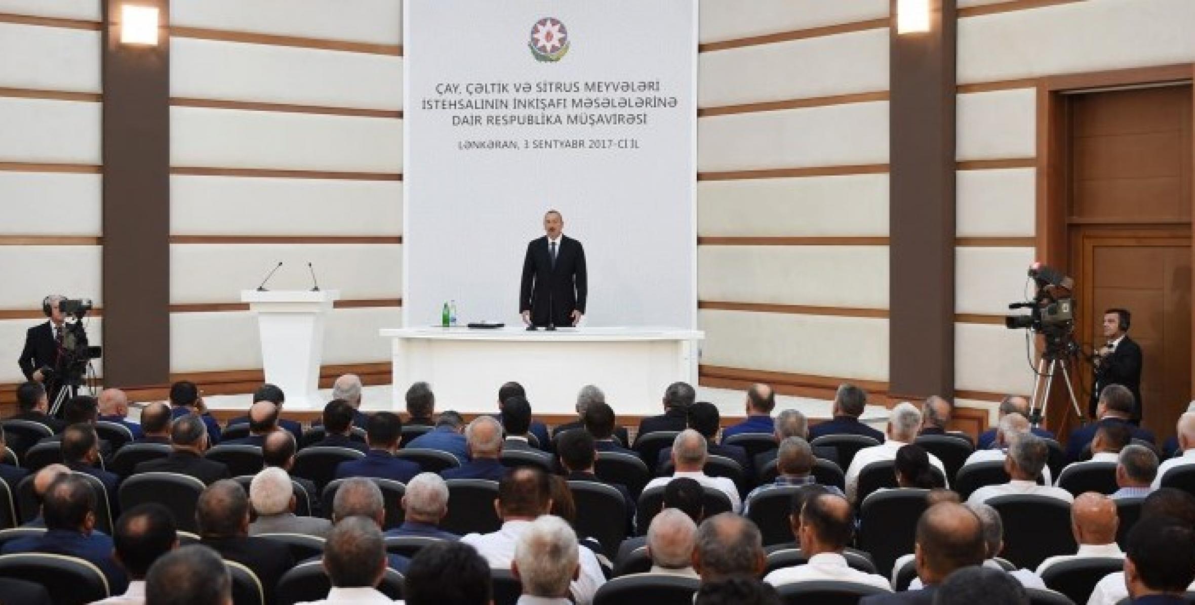 Вступительная речь Ильхама Алиева на республиканском совещании по вопросам развития производства чая, риса и цитрусовых