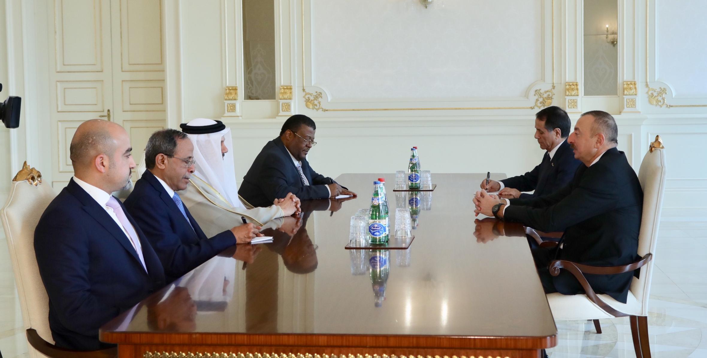 Ильхам Алиев принял делегацию Совета сотрудничества арабских государств Персидского залива