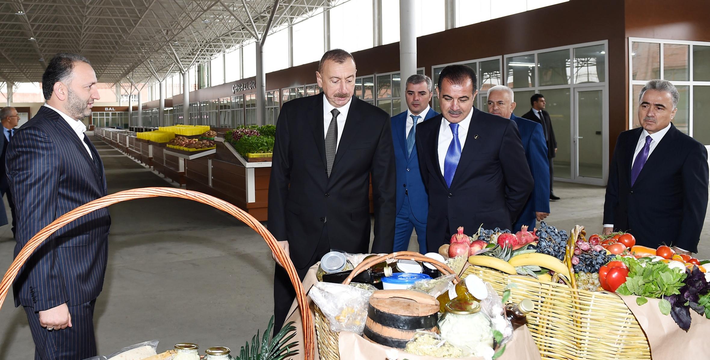 Ильхам Алиев принял участие в открытии торгового комплекса «Гранд Кавказ» в Гяндже